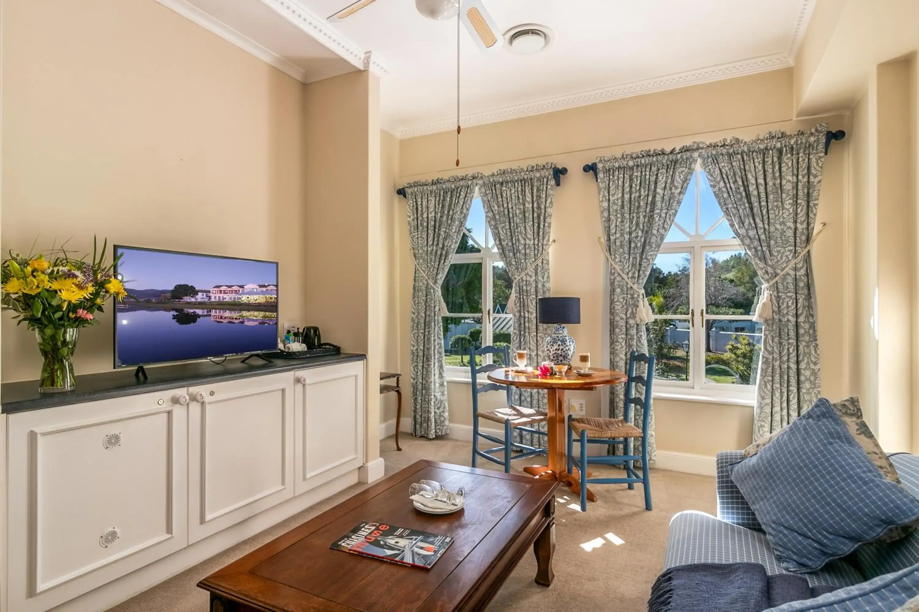 Deluxe Suite - Garden Facing - 3 in St. James of Knysna Deluxe Suite - Garden Facing - 3 in St. James of Knysna