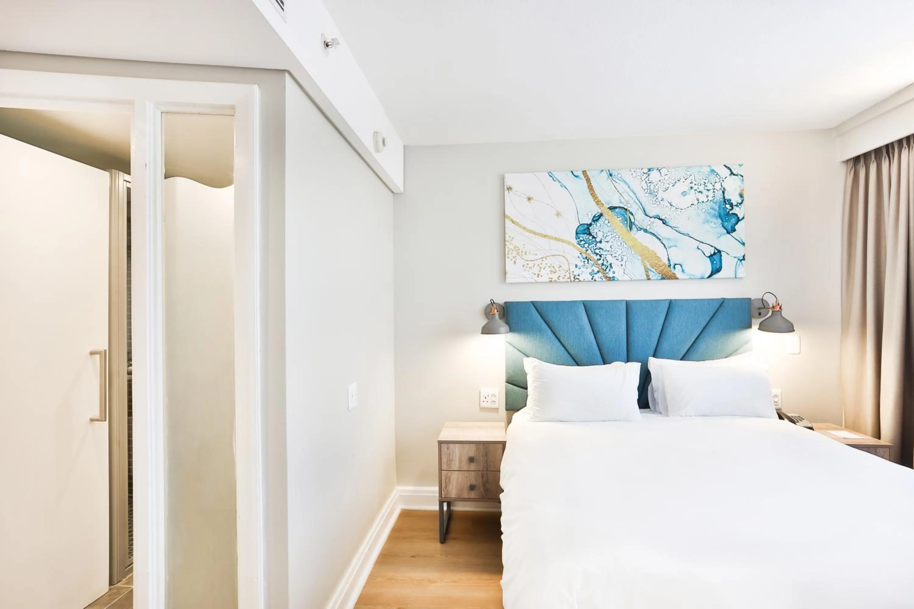 Bed in RH Hotel & Apartments - Pretoria