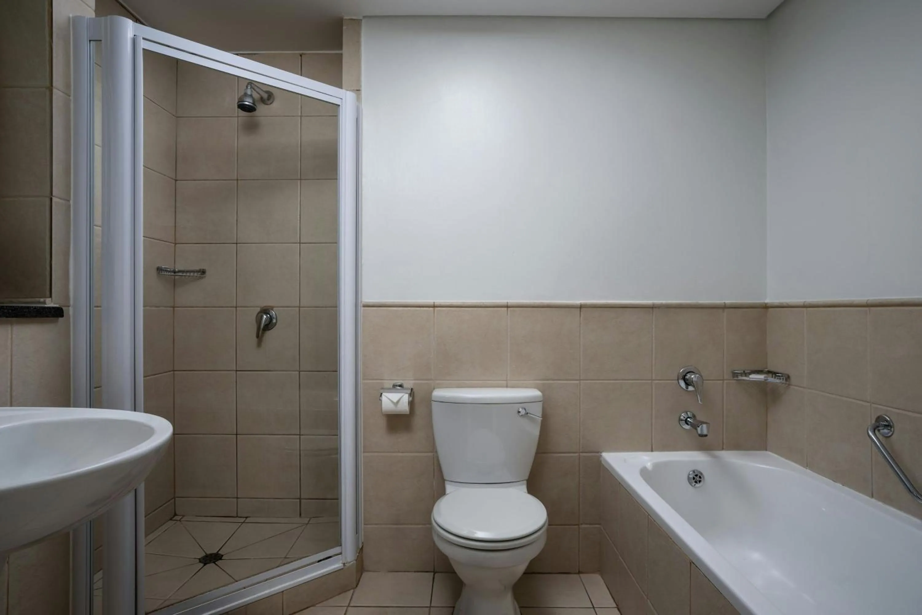 Bathroom in Protea Hotel by Marriott Bloemfontein