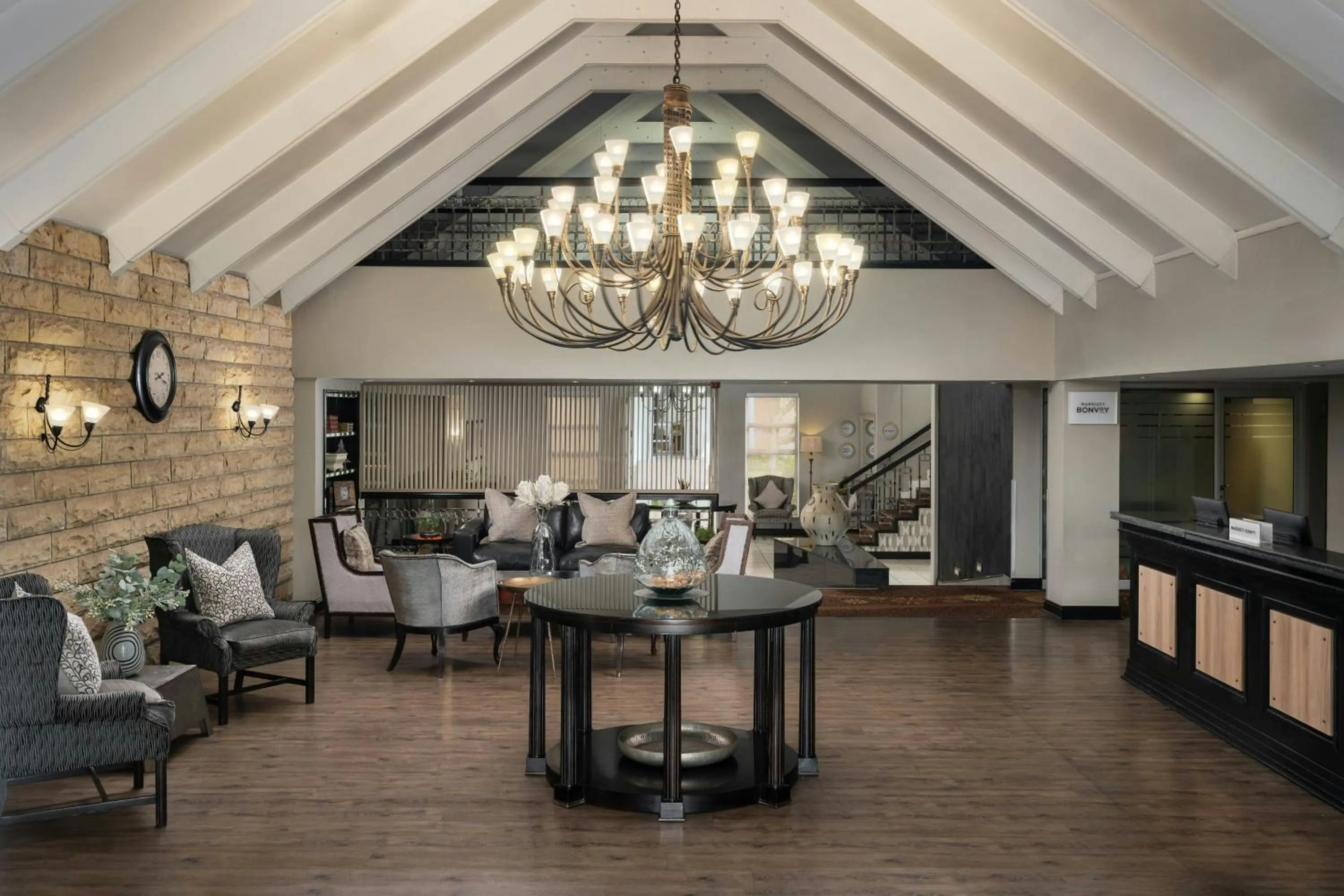 Lobby or reception in Protea Hotel by Marriott Bloemfontein