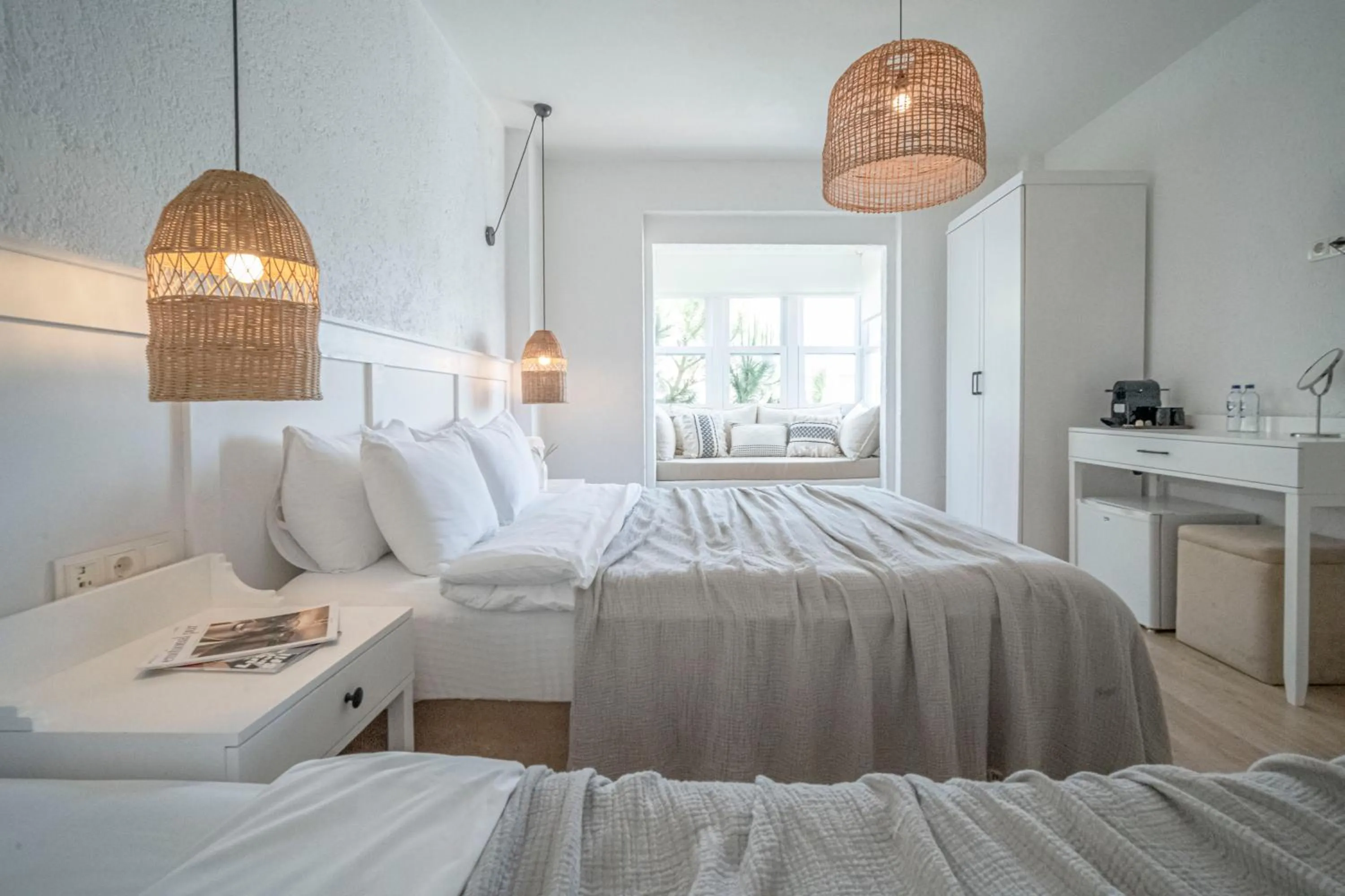 Photo of the whole room, Bed in Sandal Alaçatı - Adult Only