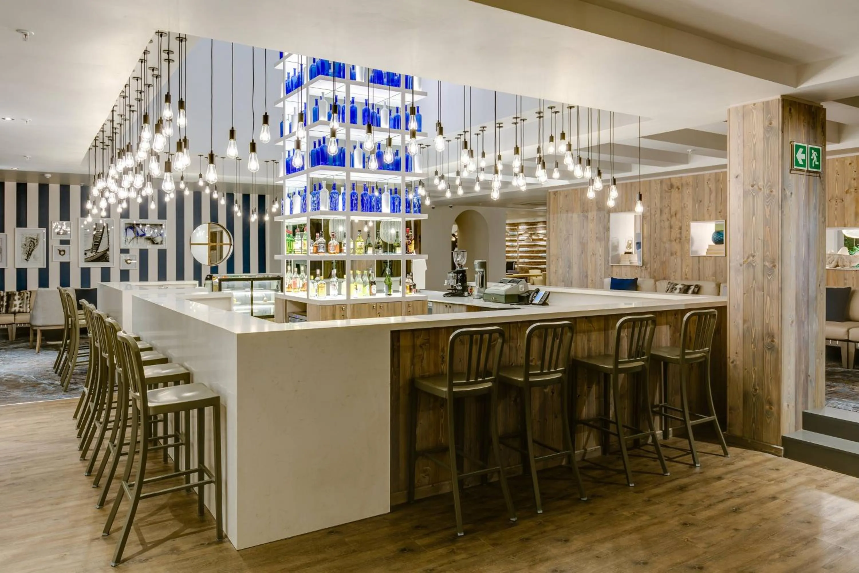 Lounge or bar in Protea Hotel by Marriott Durban Umhlanga