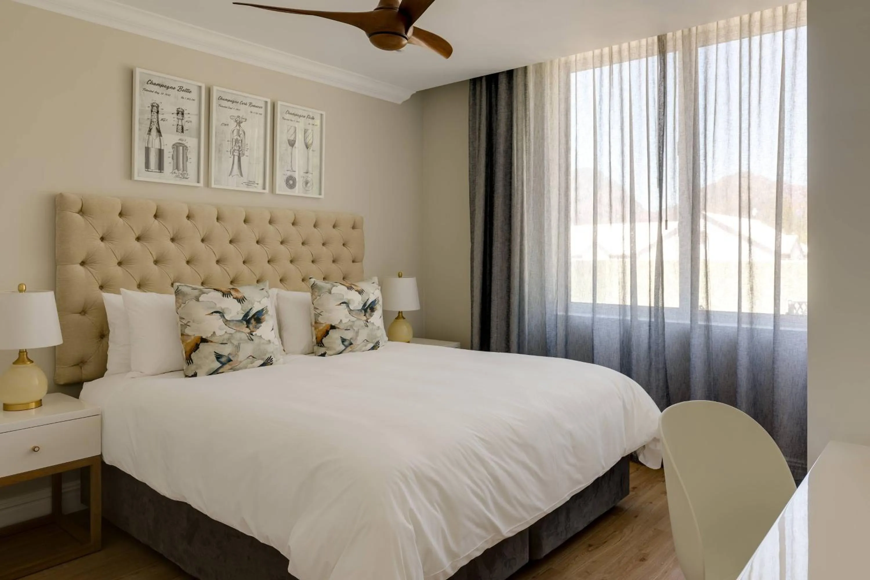Bedroom, Bed in Protea Hotel by Marriott Franschhoek