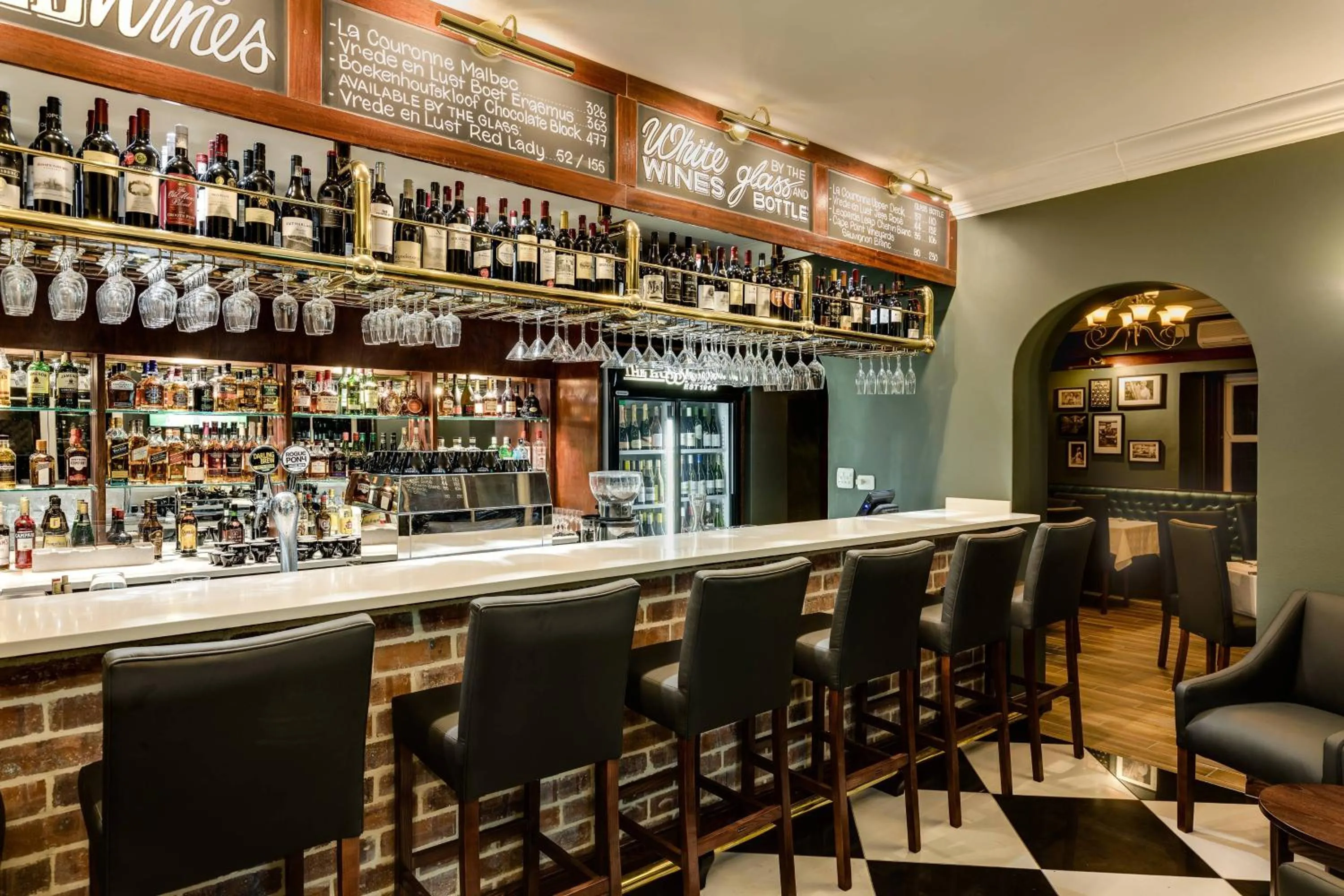 Lounge or bar in Protea Hotel by Marriott Franschhoek