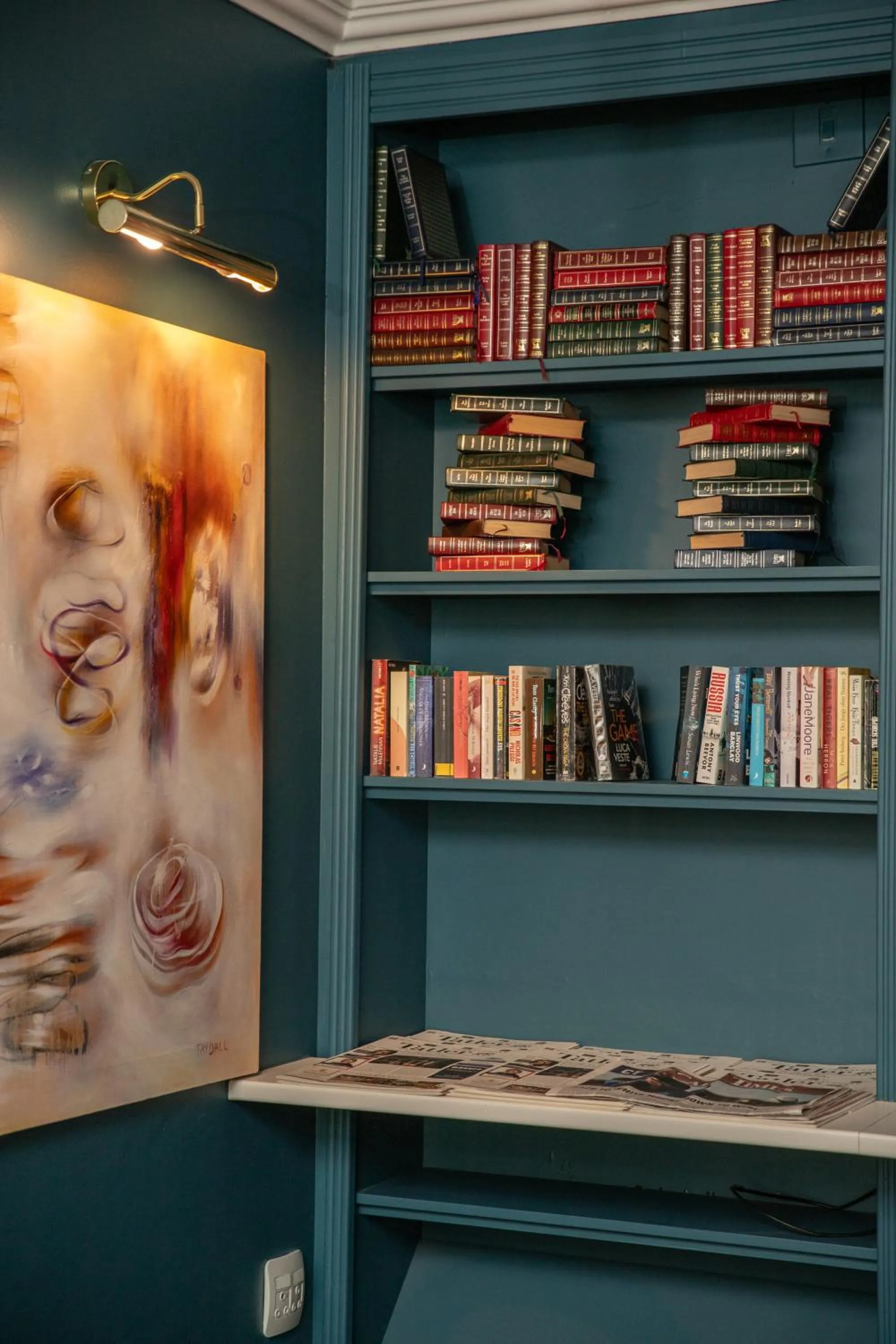 Library in Protea Hotel by Marriott Franschhoek