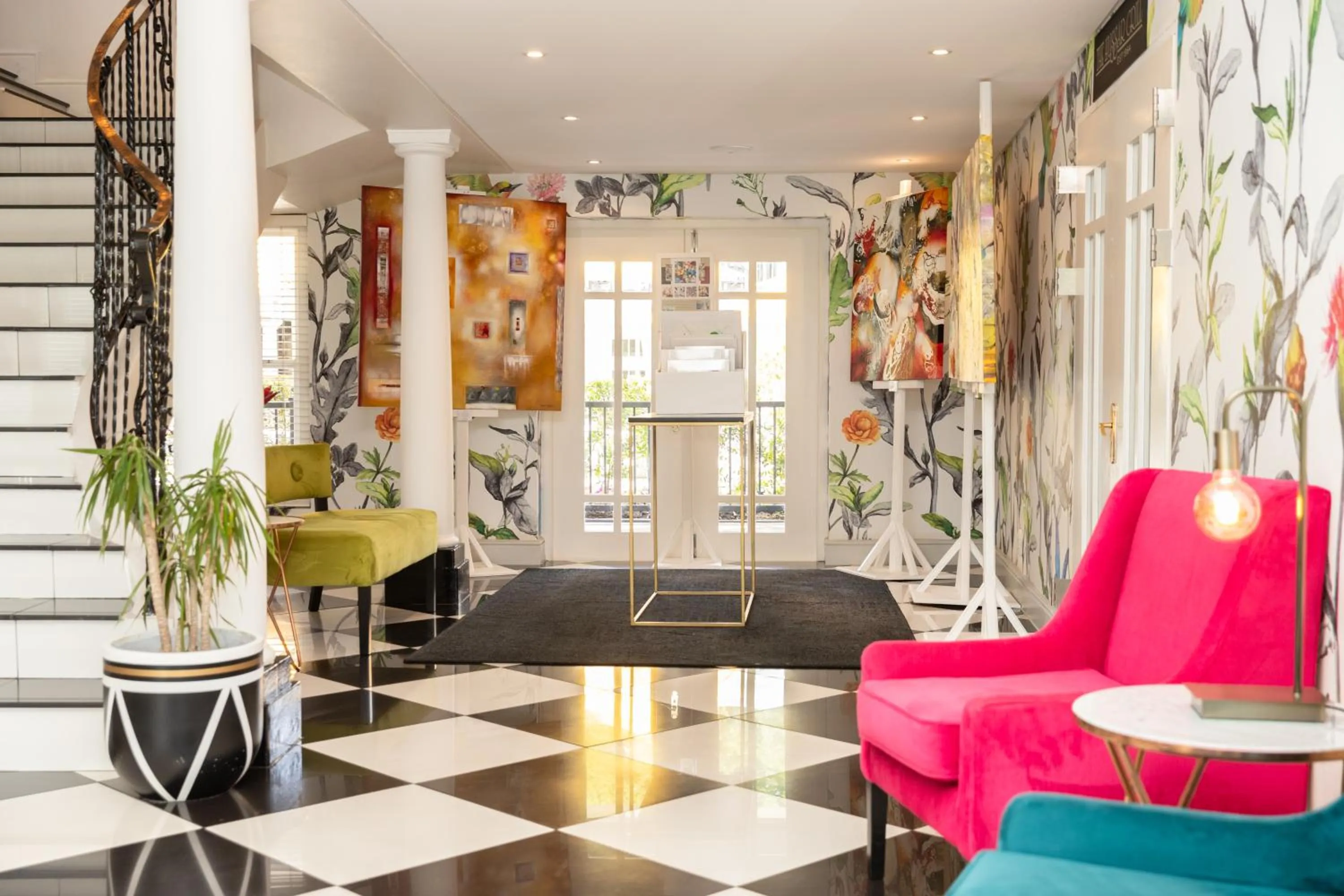 Lobby or reception in Protea Hotel by Marriott Franschhoek