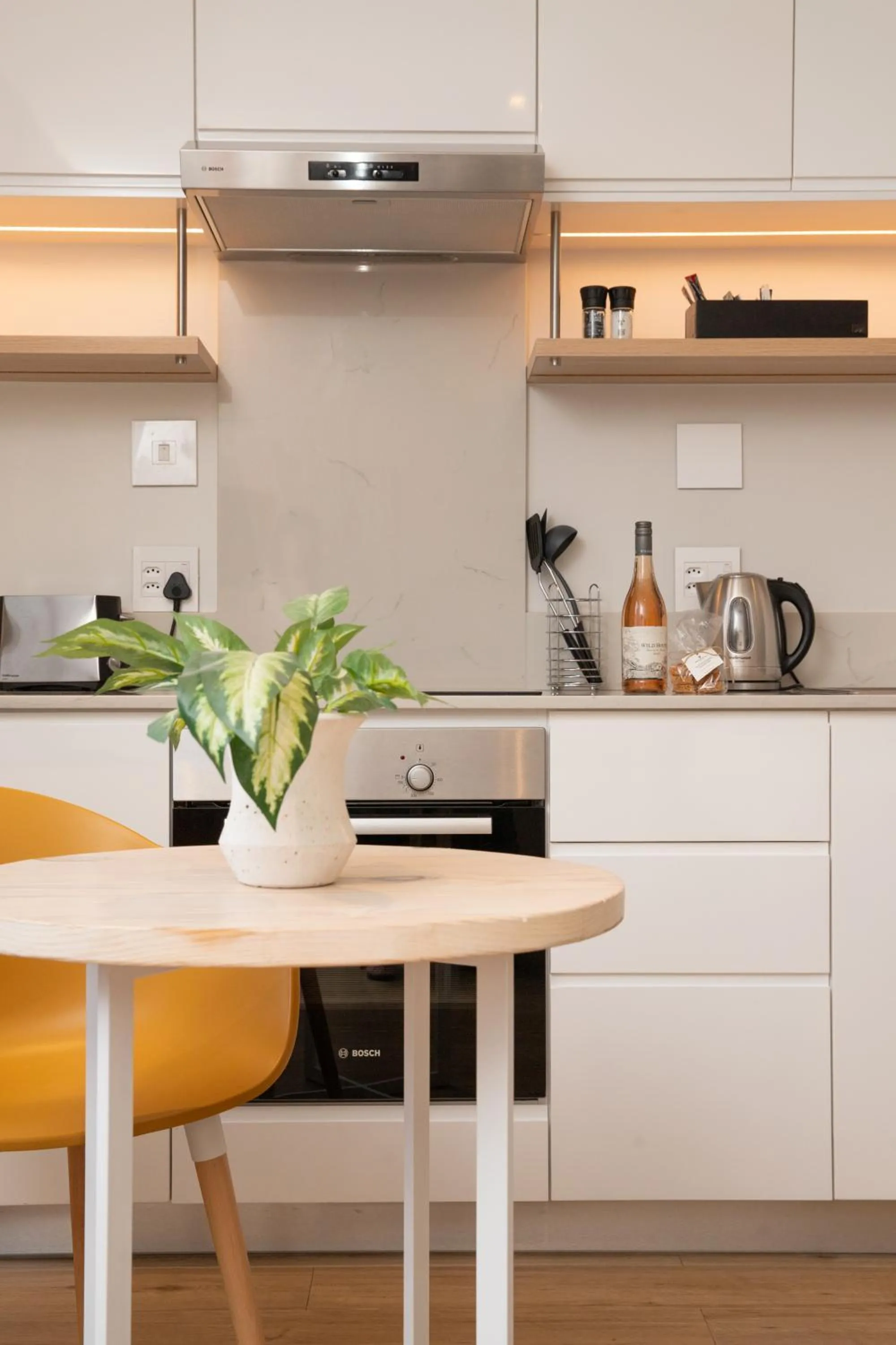 stove in Protea Hotel by Marriott Franschhoek