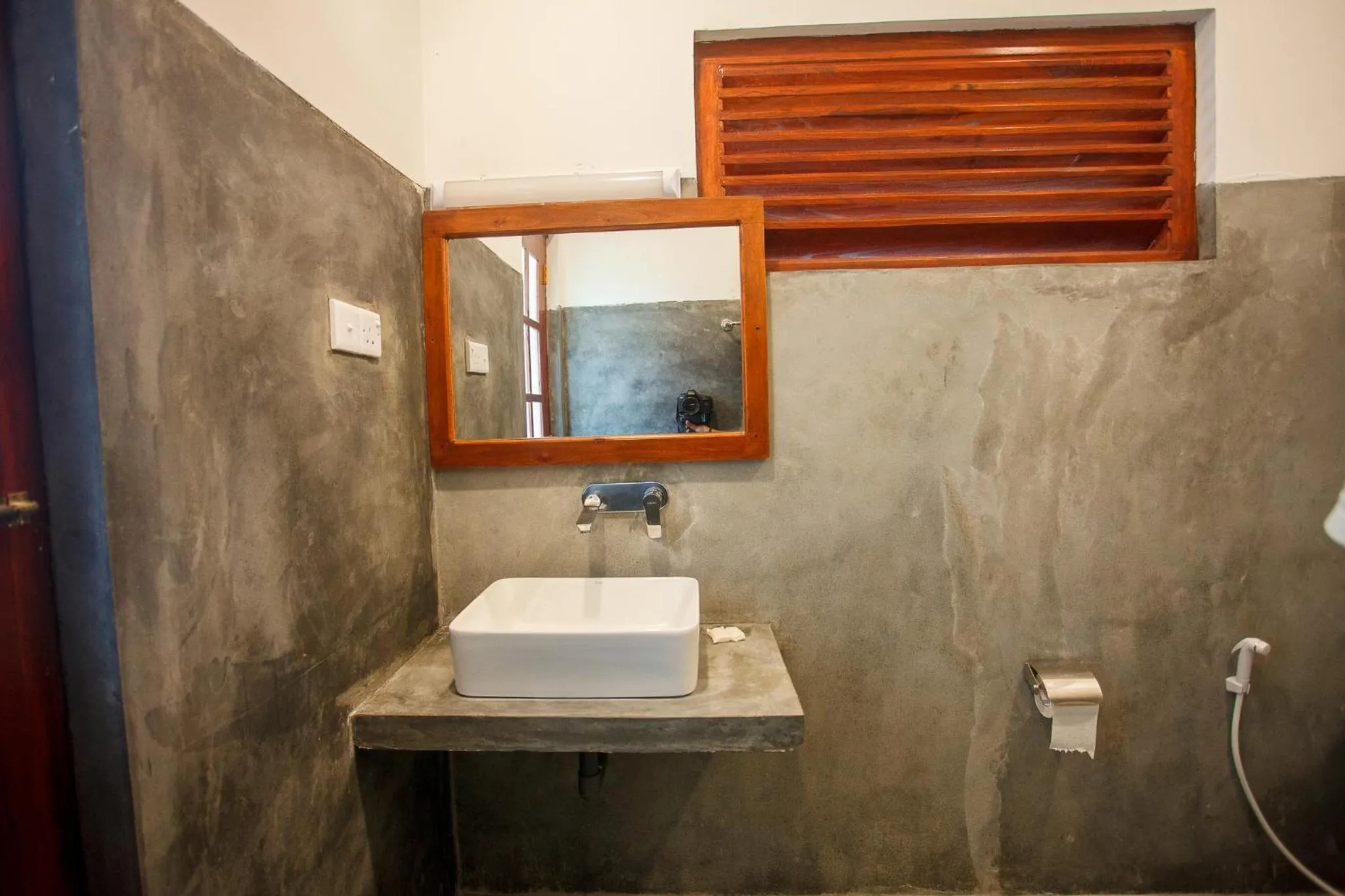 Bathroom in Ella Rawana Den Hotel