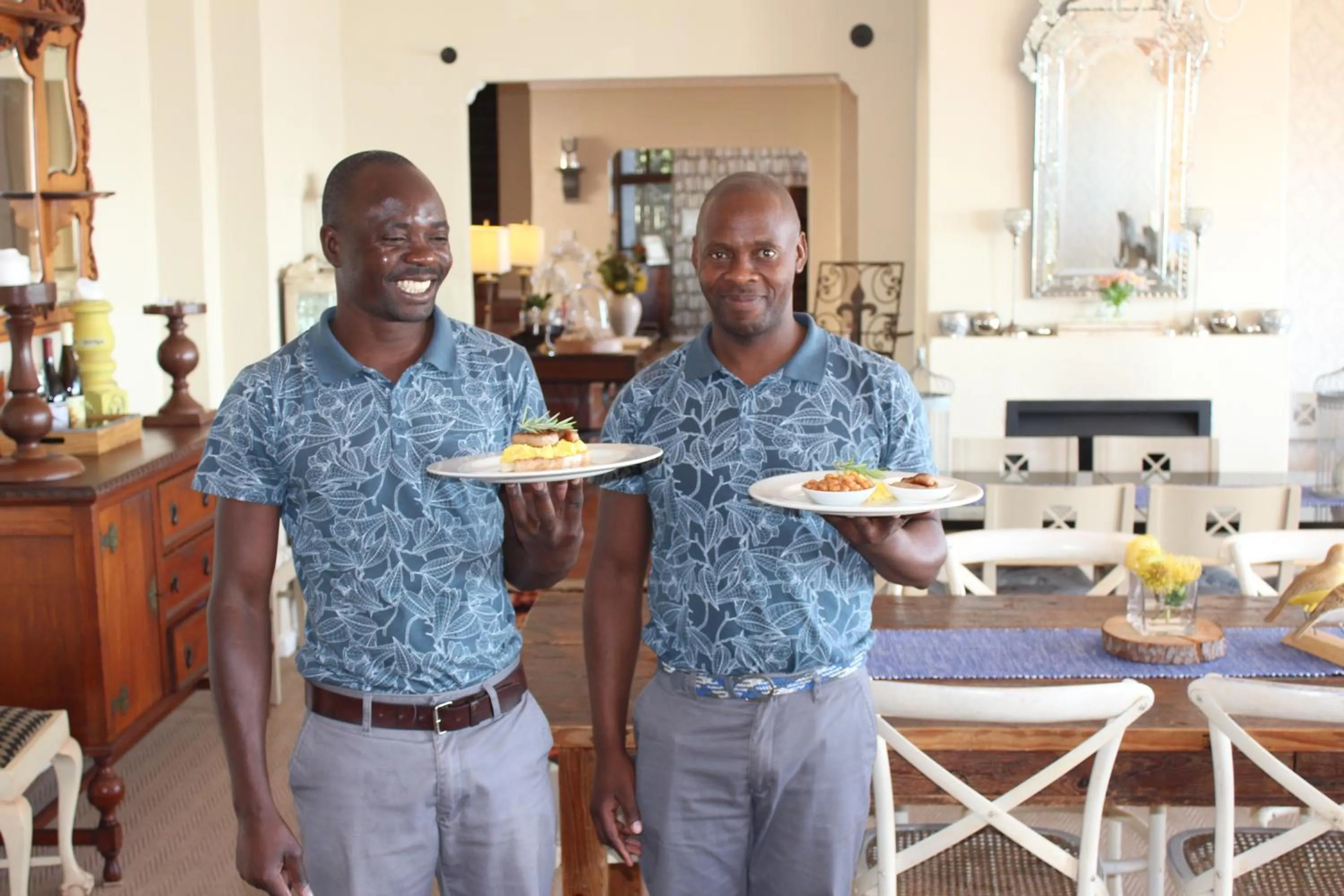 Breakfast in Whale View Manor & Spa