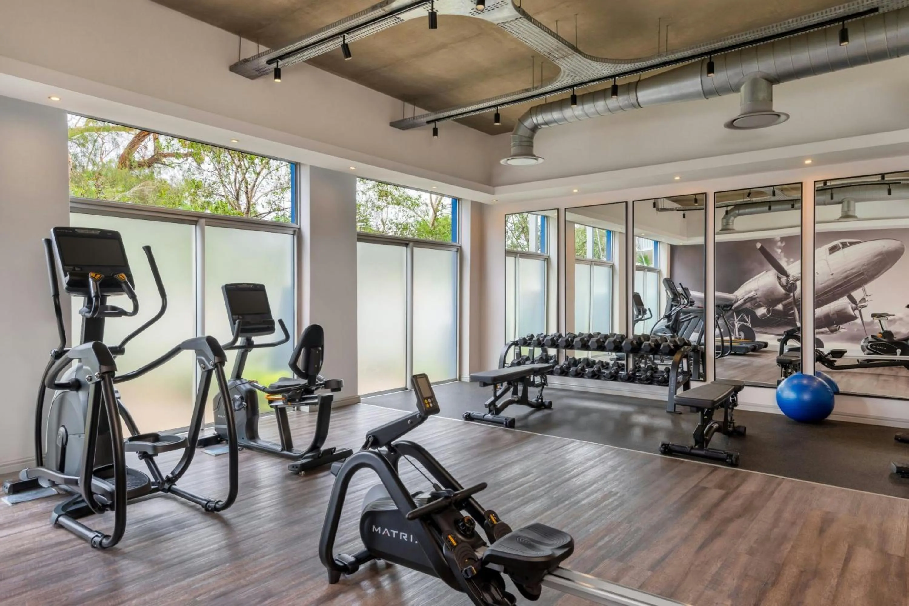 Fitness centre/facilities in Protea Hotel by Marriott O R Tambo Airport
