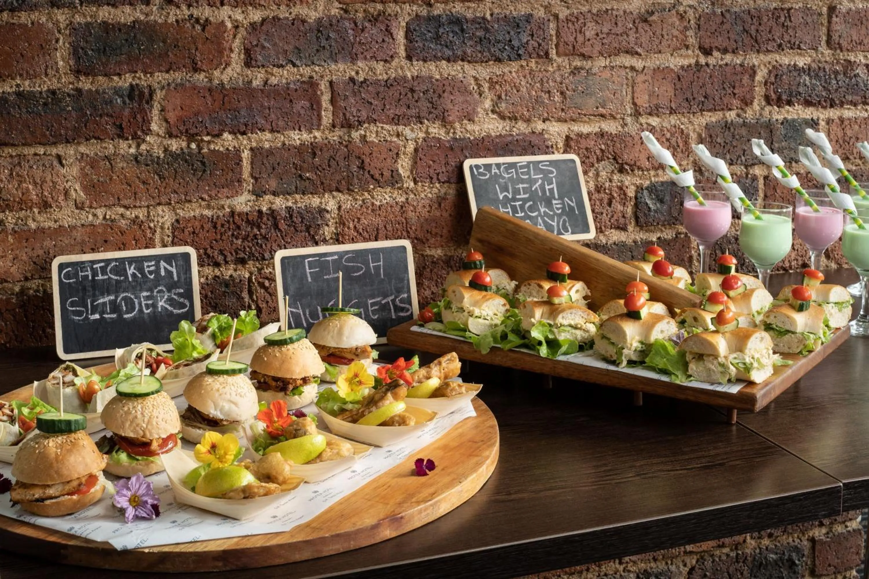 Restaurant/places to eat in Protea Hotel by Marriott O R Tambo Airport