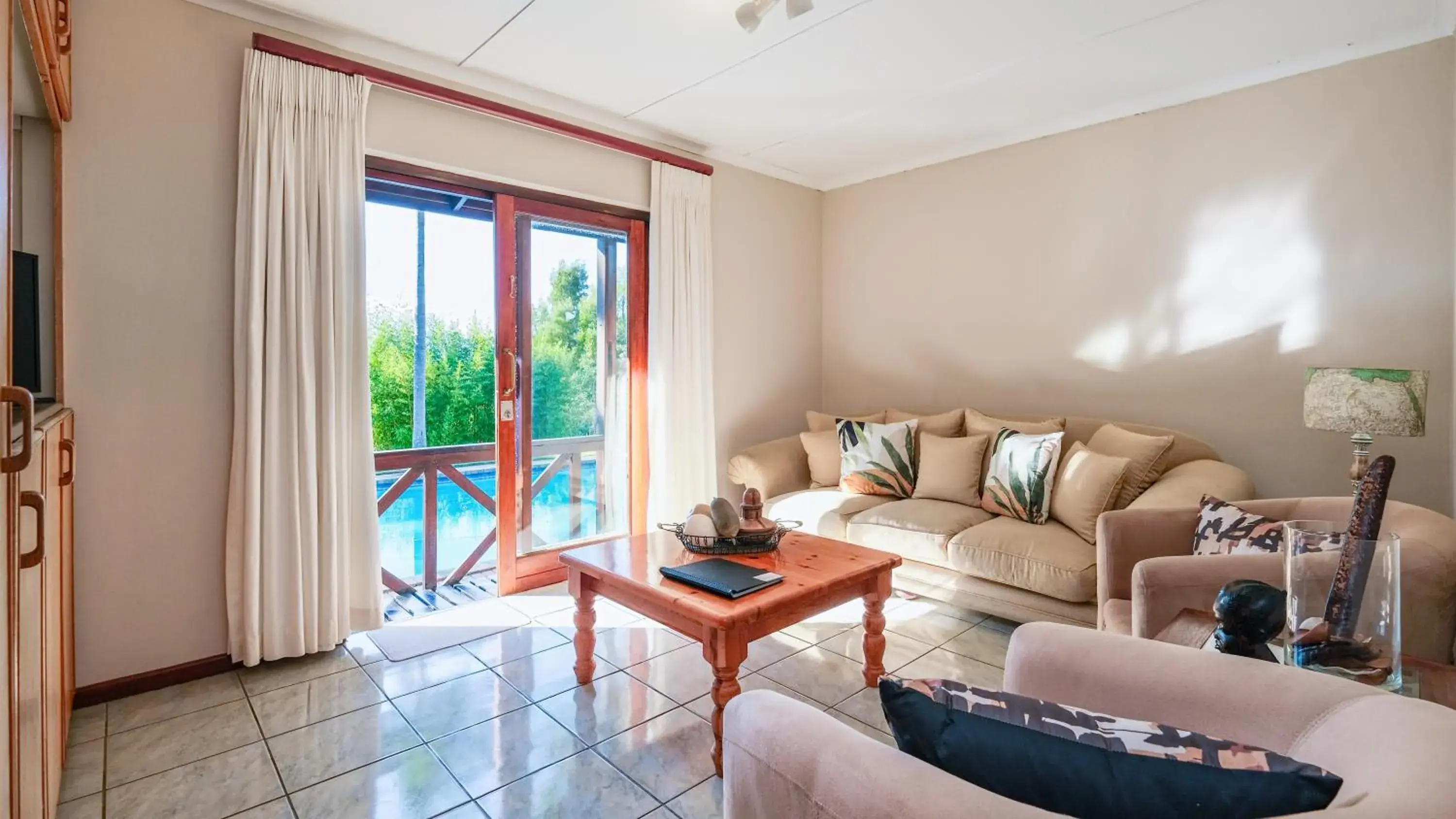 Standard Queen Room - single occupancy in Hildesheim Guest Lodge Standard Queen Room - single occupancy in Hildesheim Guest Lodge