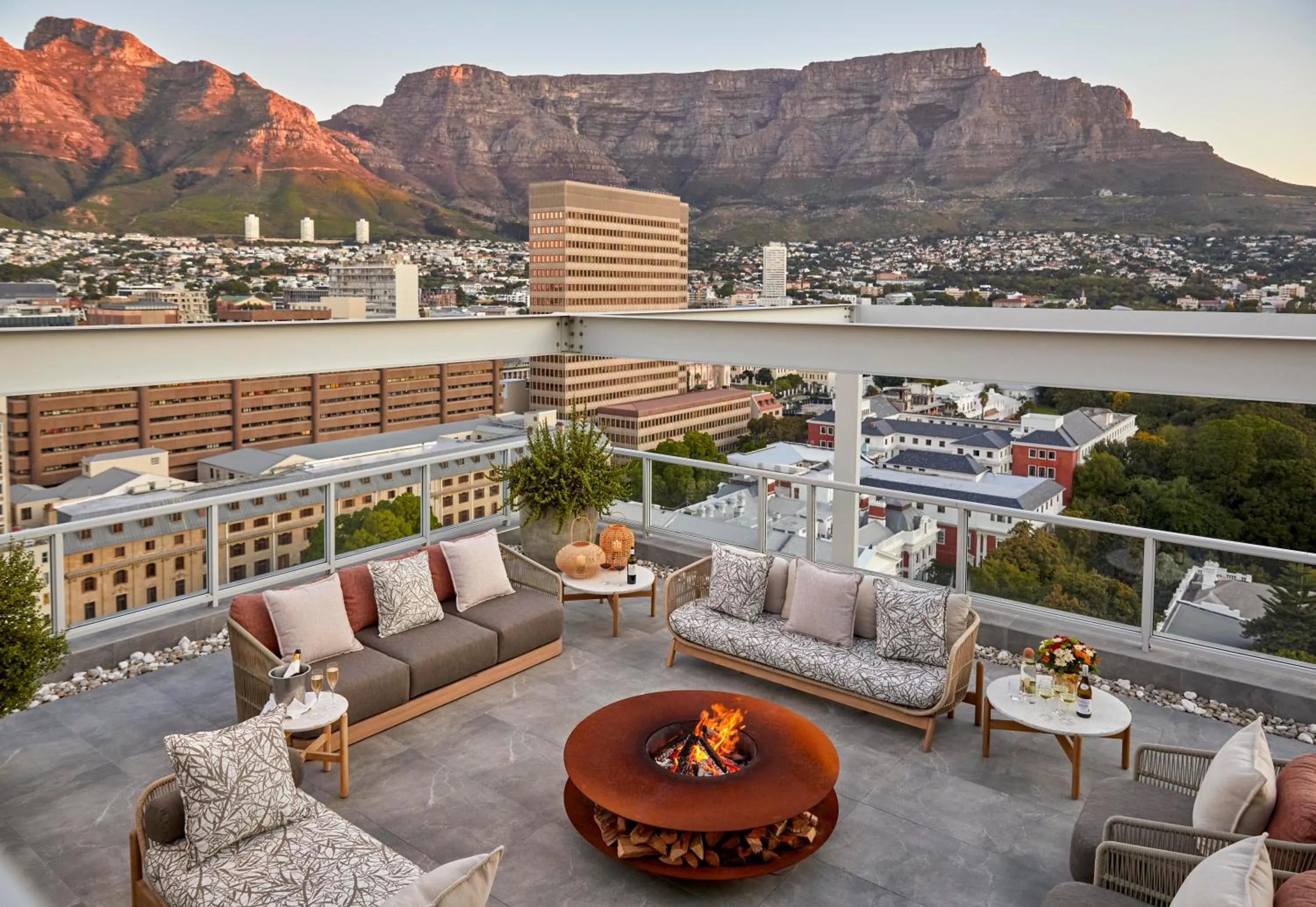 Balcony/Terrace in Taj Cape Town