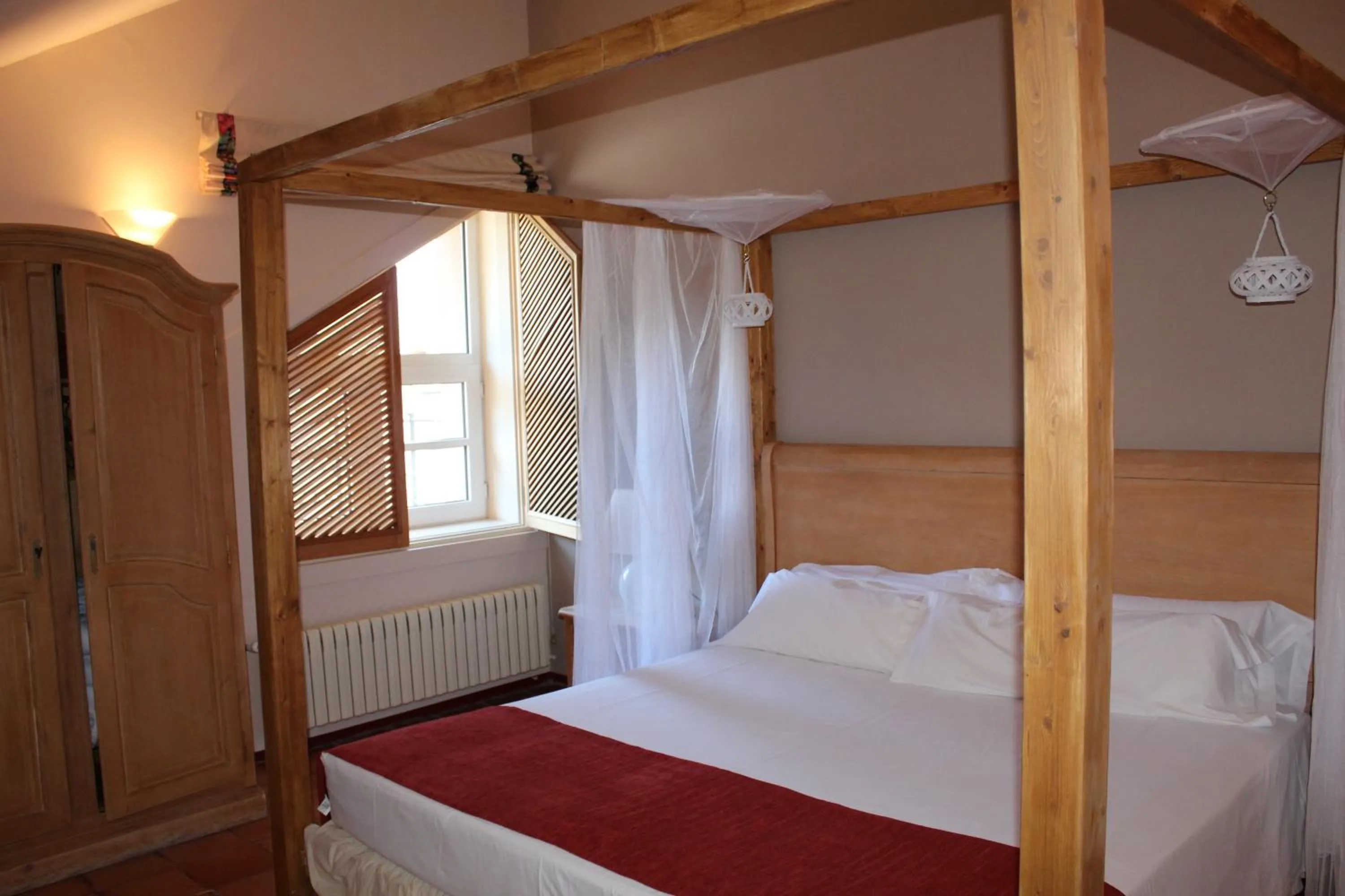 Bed in Hotel La Posada De Alameda