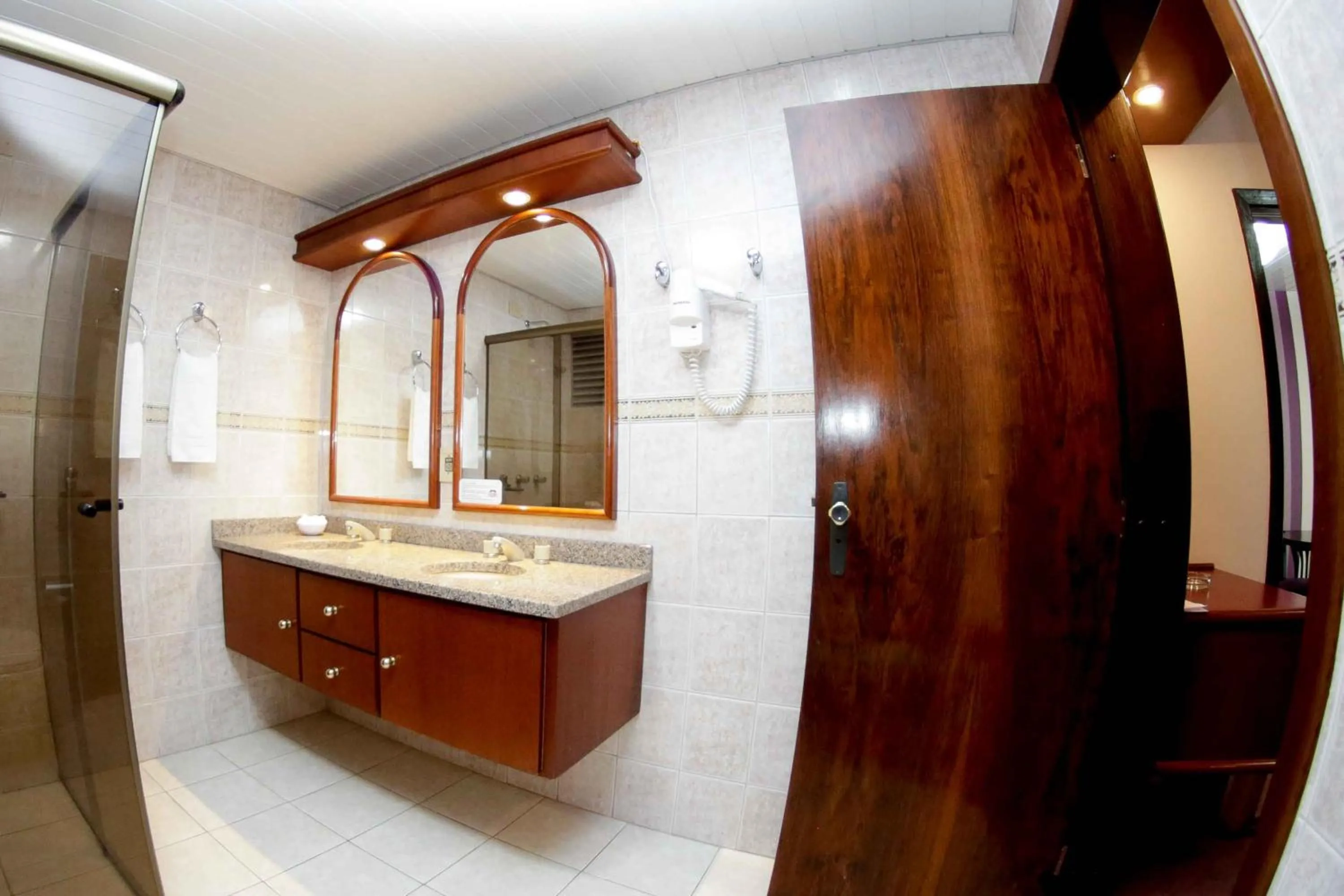 Bathroom in Susin Hotel