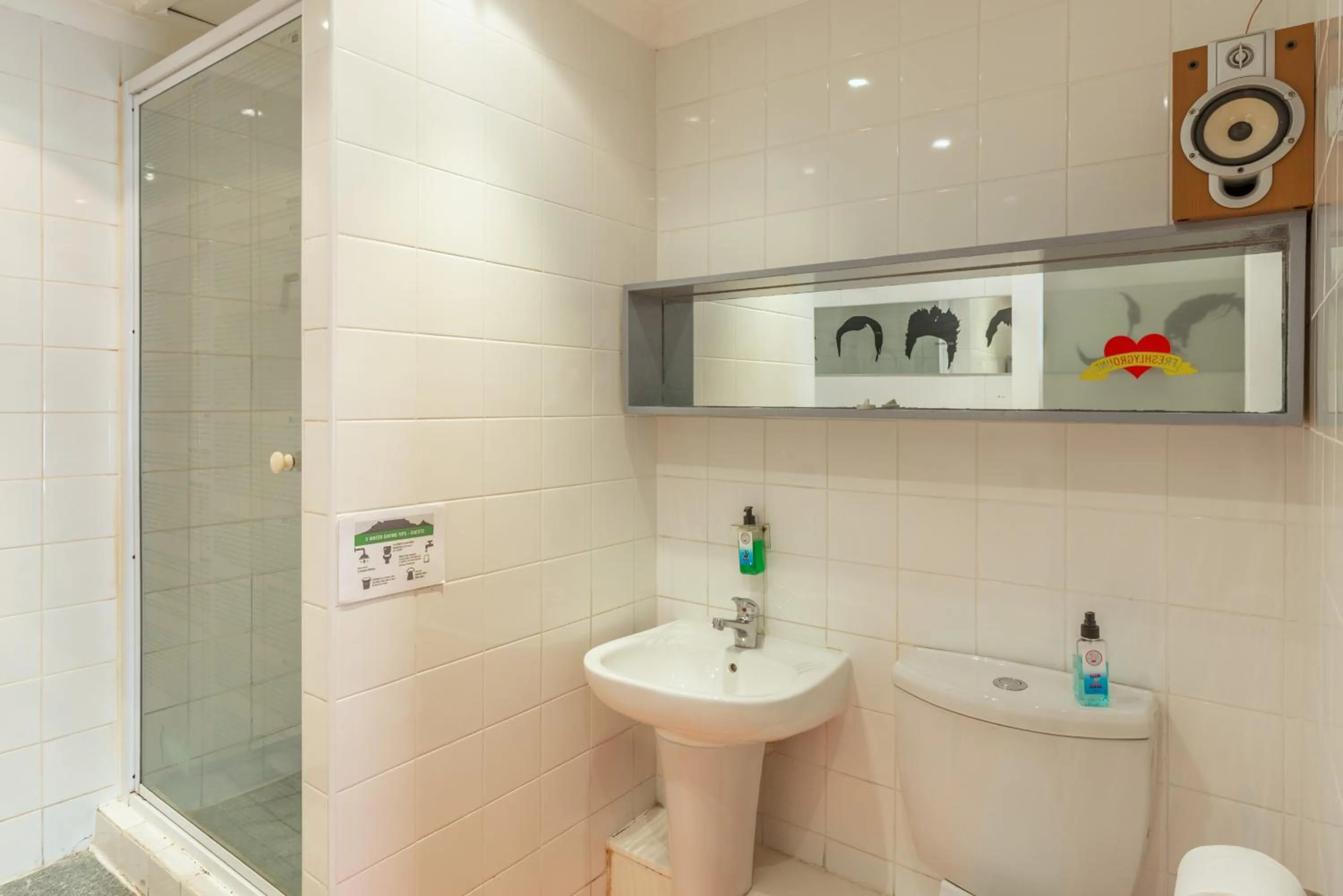 Shower in Daddy Long Legs Art Hotel