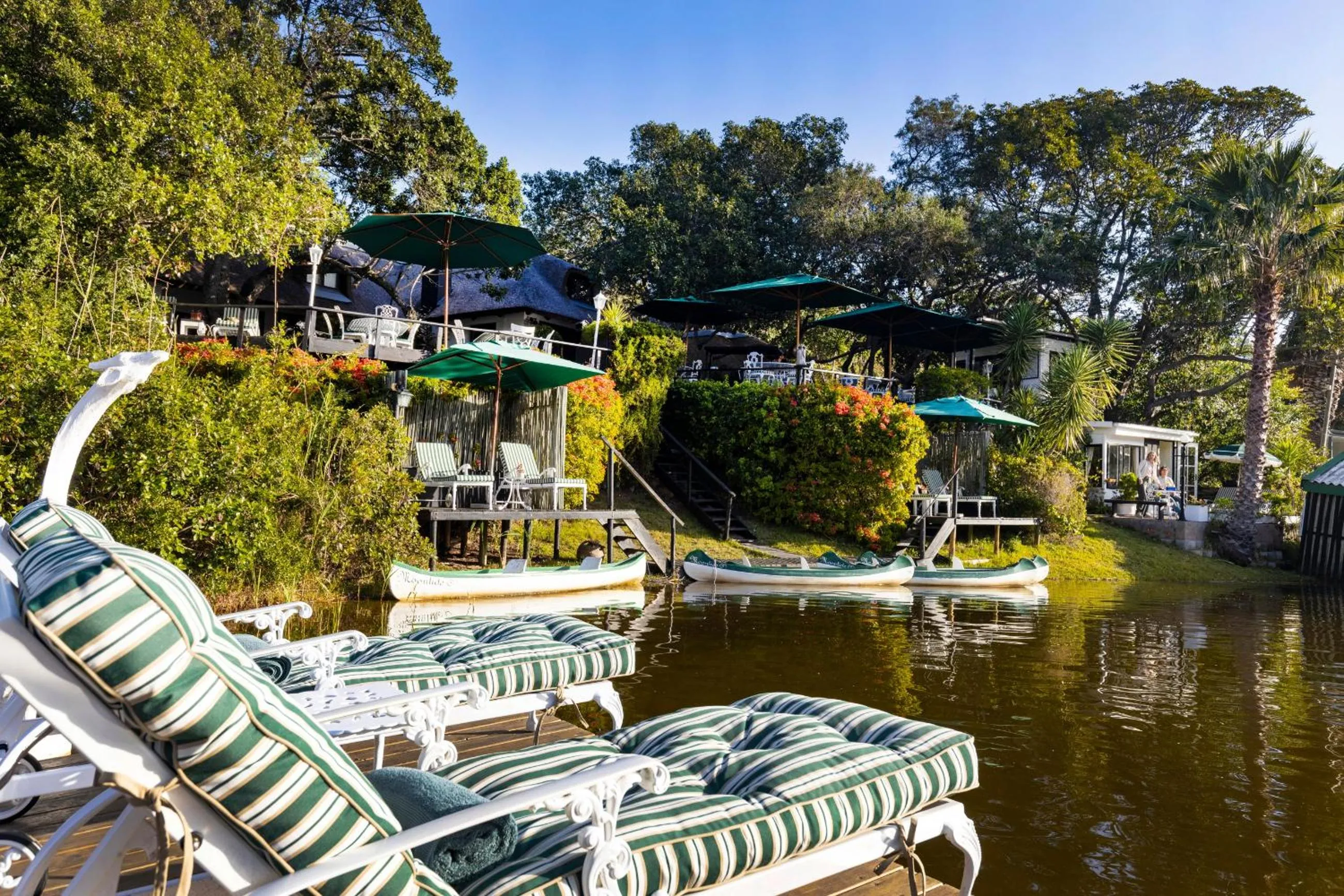 Canoeing in Moontide Riverside Lodge