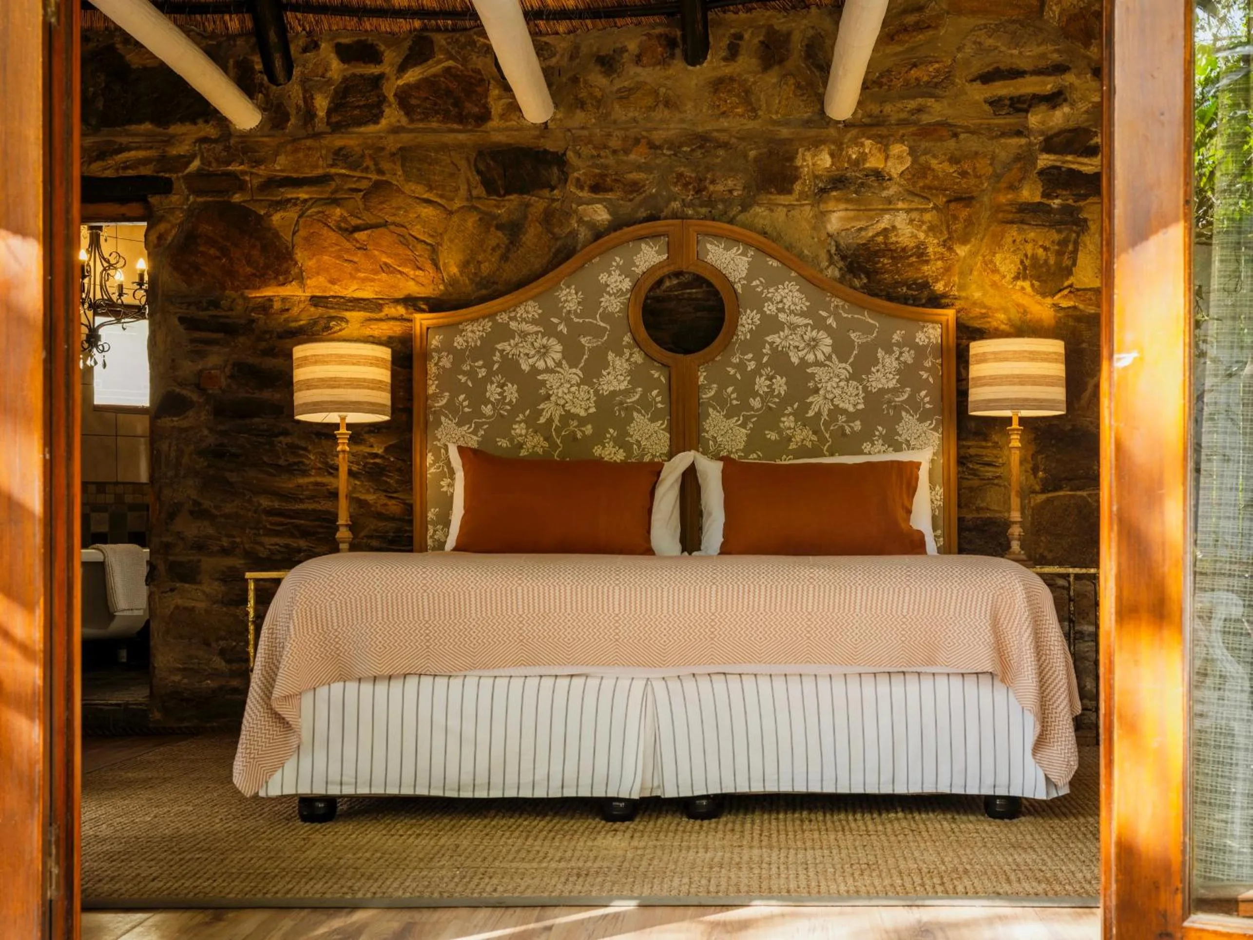 Bed in Moontide Riverside Lodge