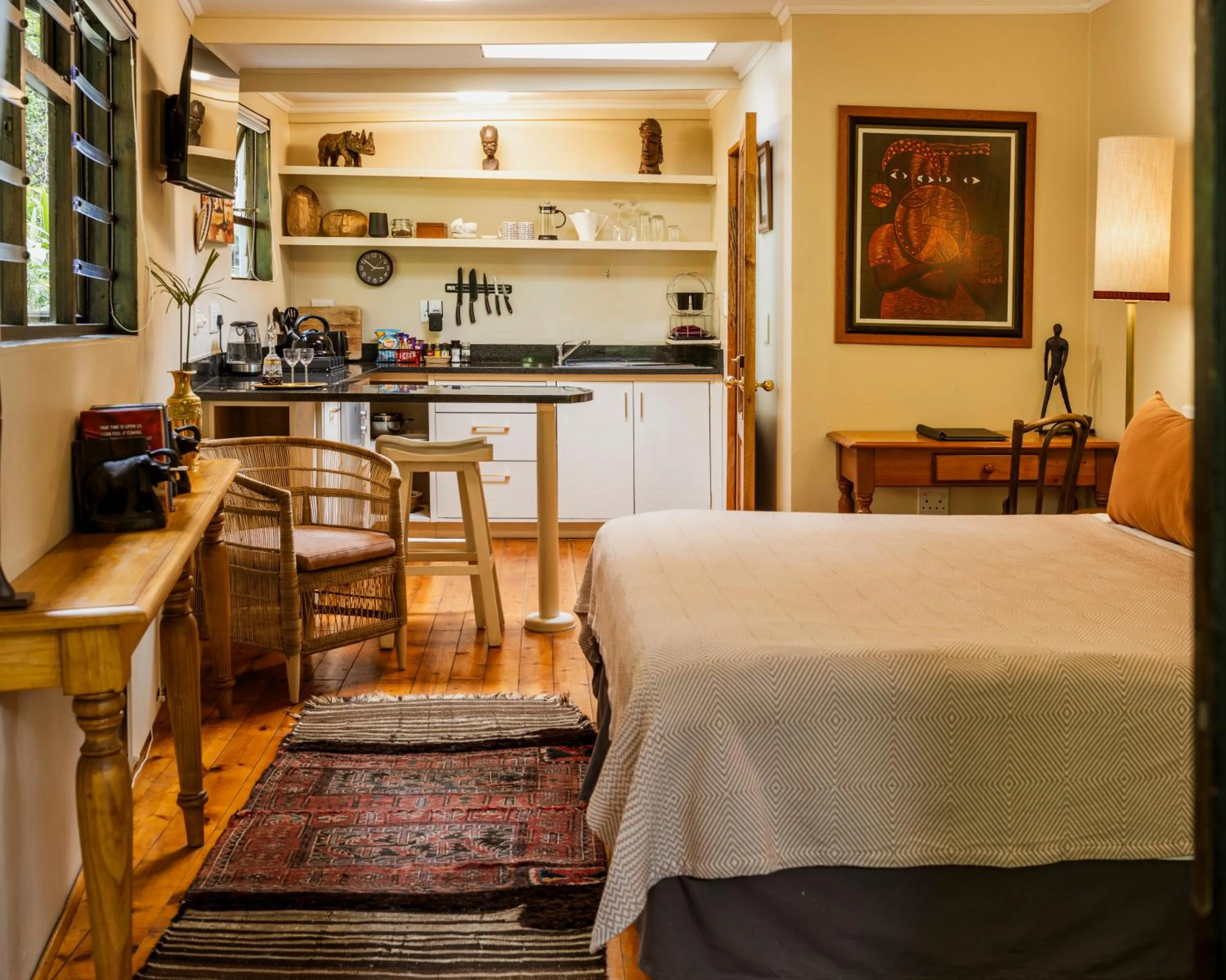 Bed in Moontide Riverside Lodge