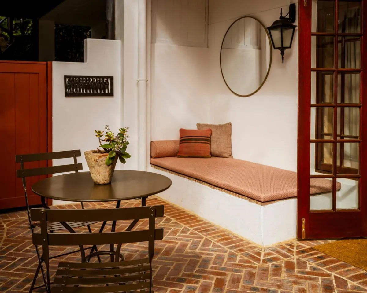 Patio, Bed in Moontide Riverside Lodge