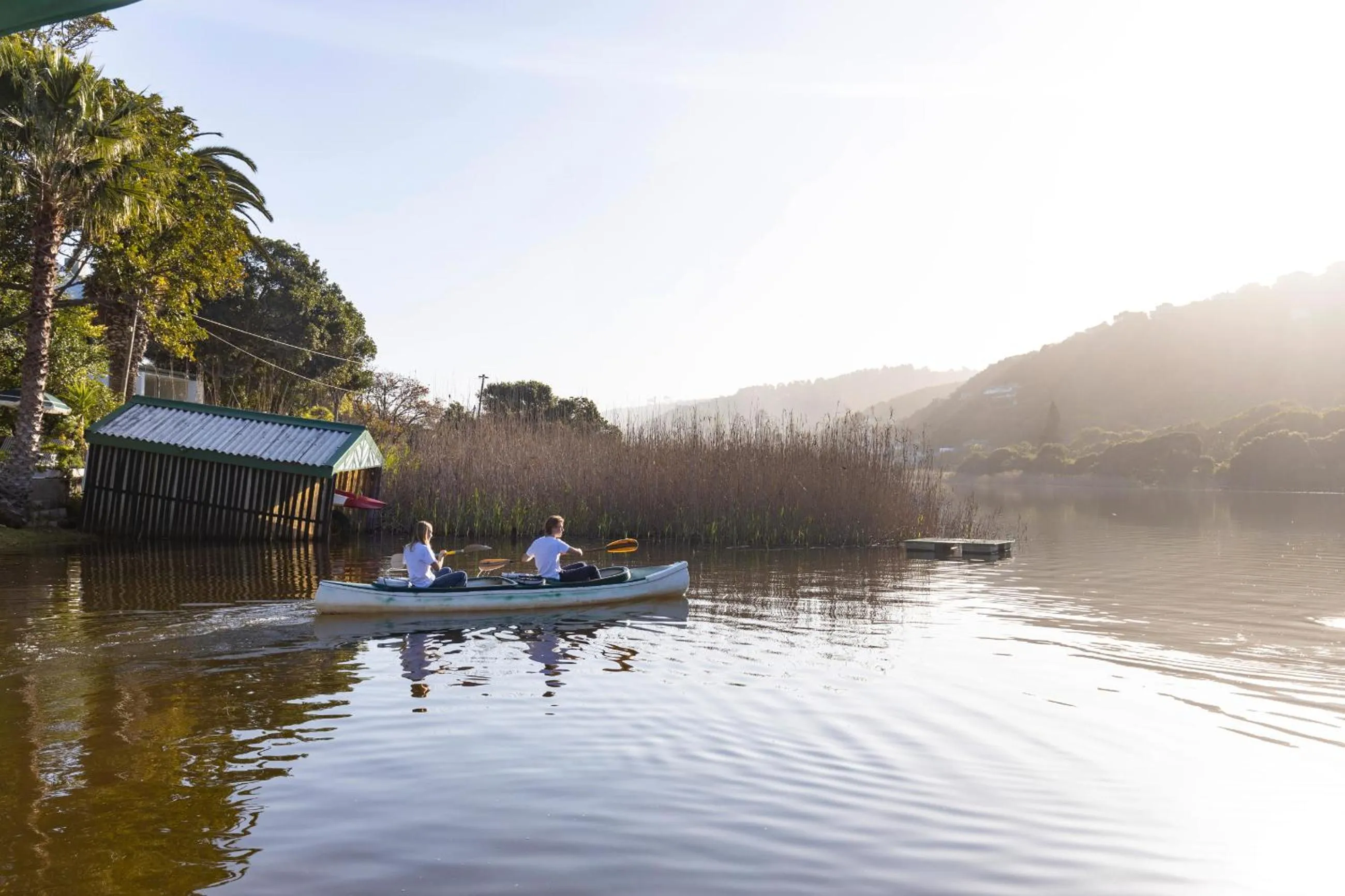 Natural landscape in Moontide Riverside Lodge