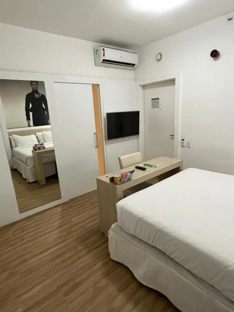 Bedroom, Bed in Samba Bossa Nova Ipanema