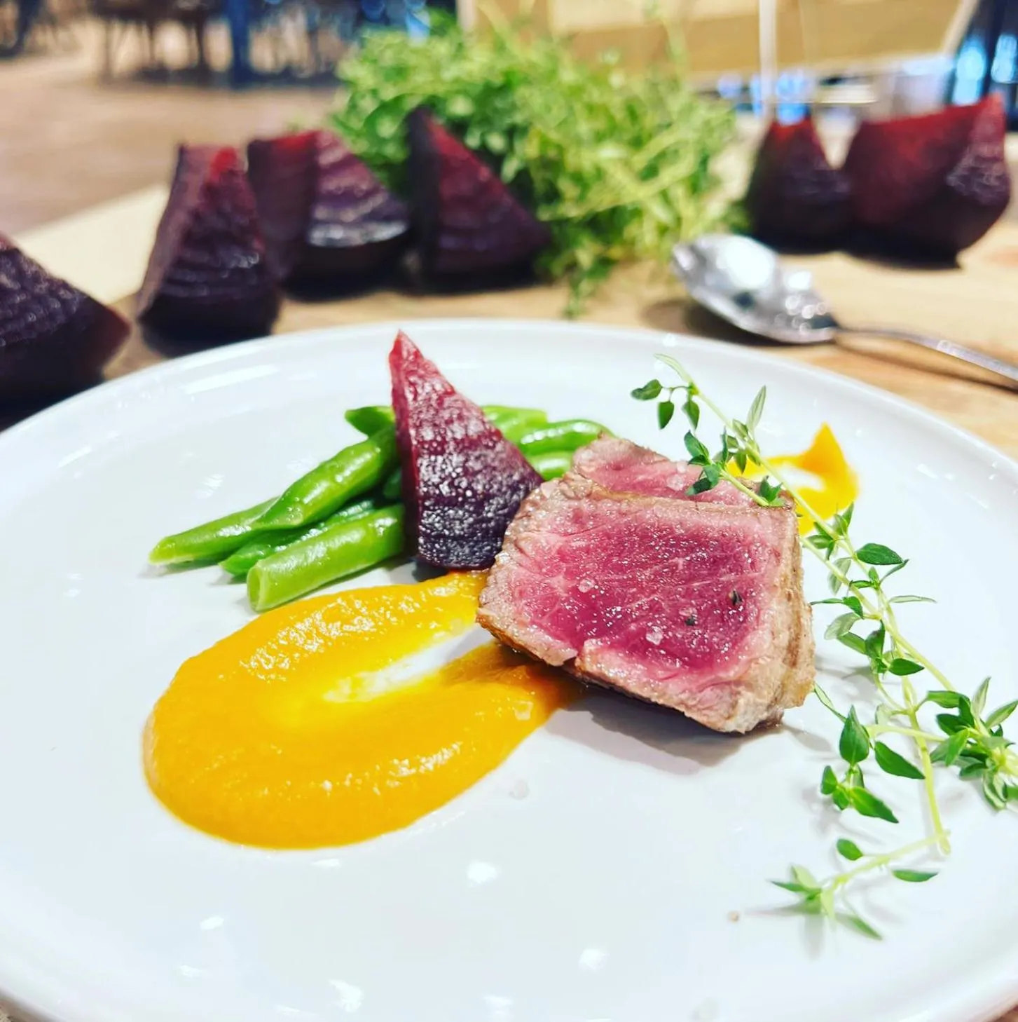 Restaurant/places to eat in Galilion Hotel