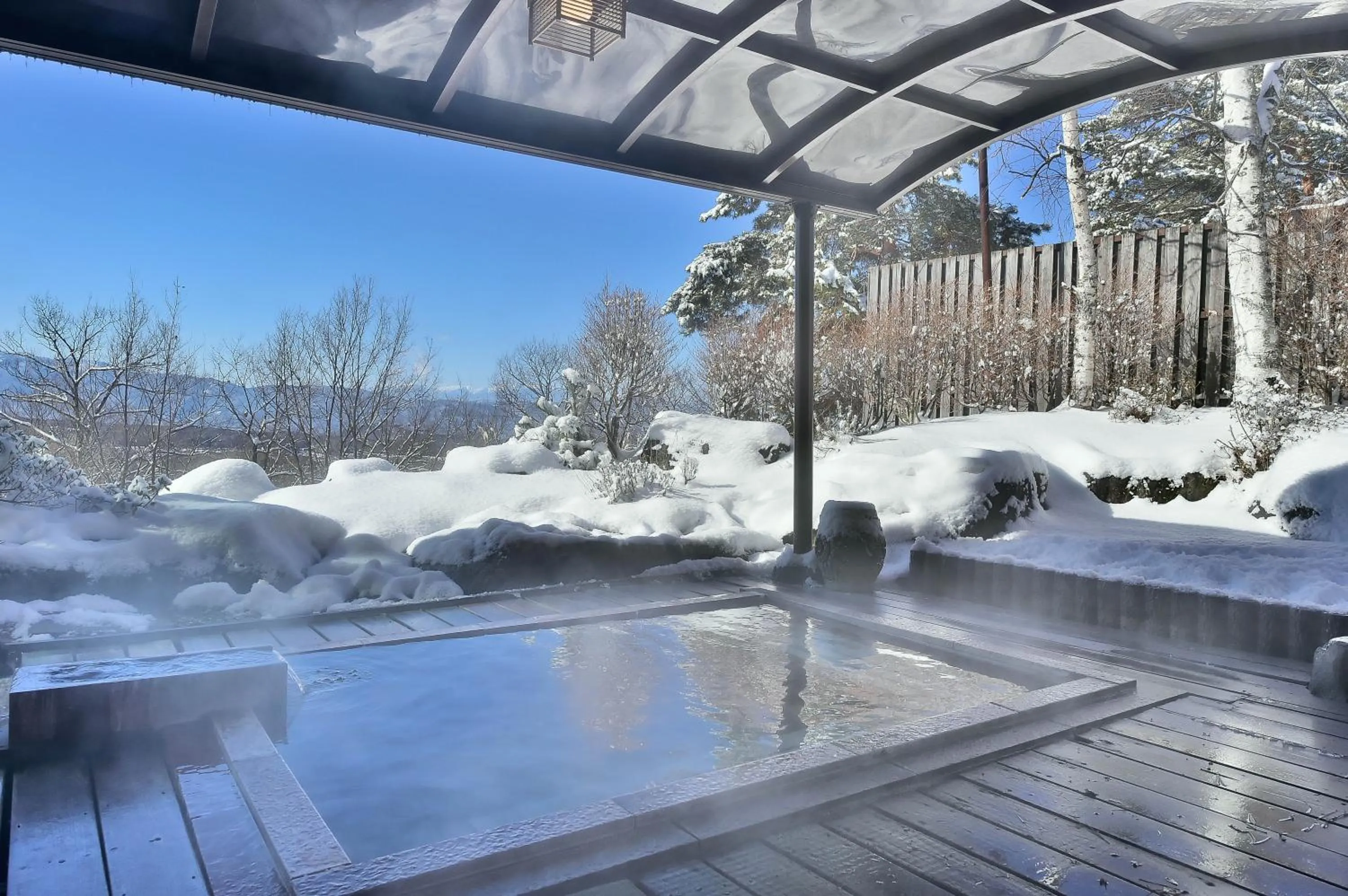Open Air Bath in Tateshina Park Hotel
