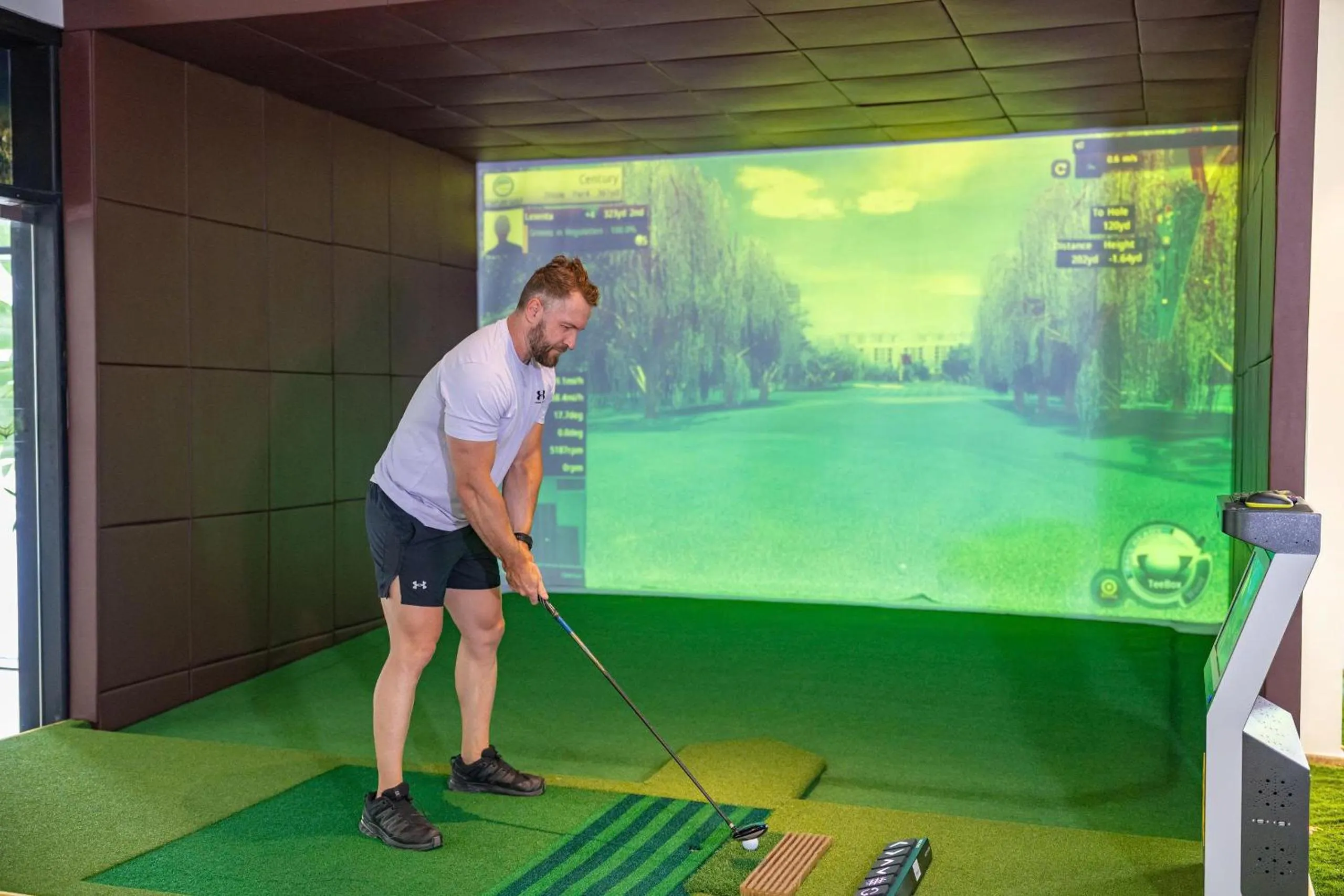 Minigolf in Lasenta Boutique Hotel Hoian