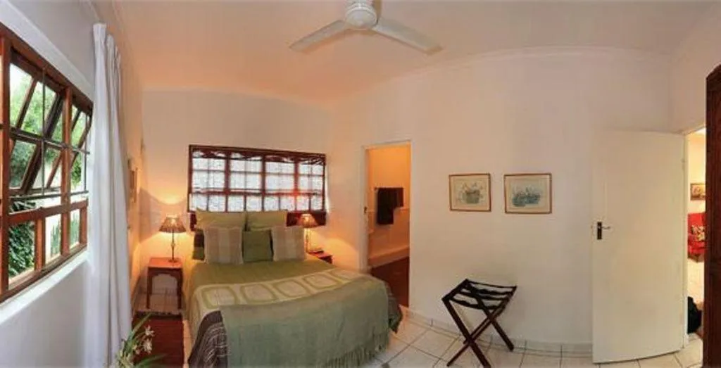 Photo of the whole room, Bed in Rivendell Bed and Breakfast