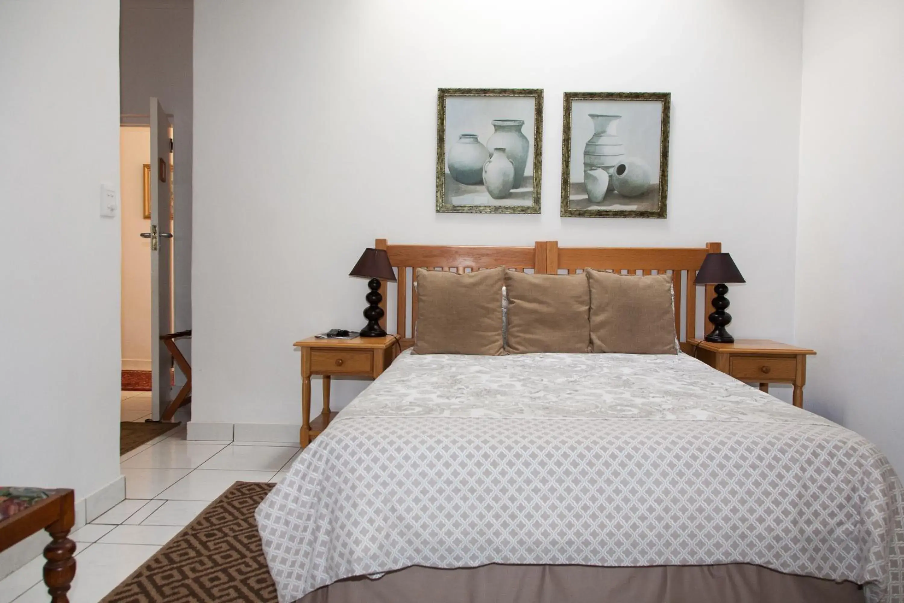 Double Room - single occupancy in Rivendell Bed and Breakfast Double Room - single occupancy in Rivendell Bed and Breakfast