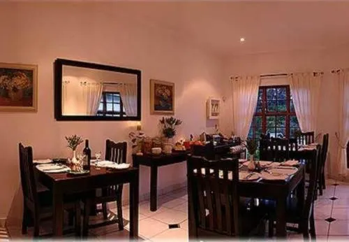 Dining area in Rivendell Bed and Breakfast