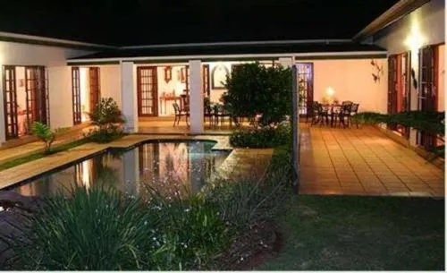 Swimming pool in Rivendell Bed and Breakfast