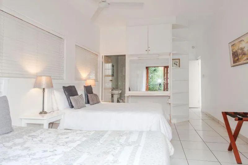 Bedroom, Bed in Rivendell Bed and Breakfast