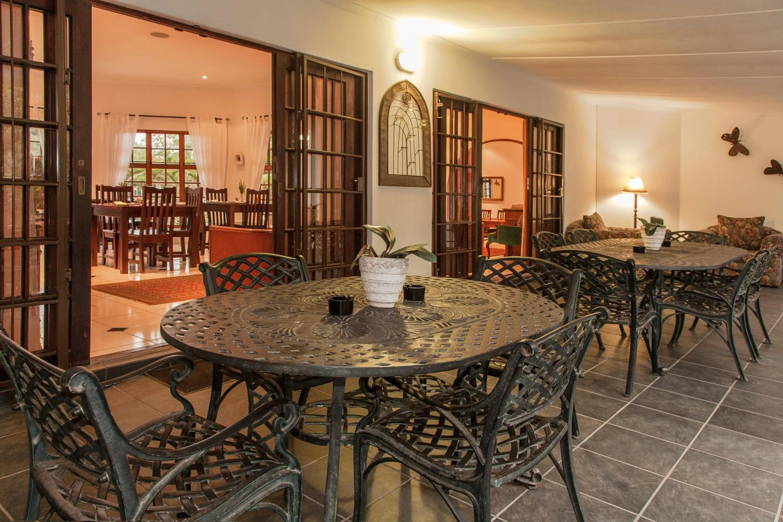 Dining area in Rivendell Bed and Breakfast