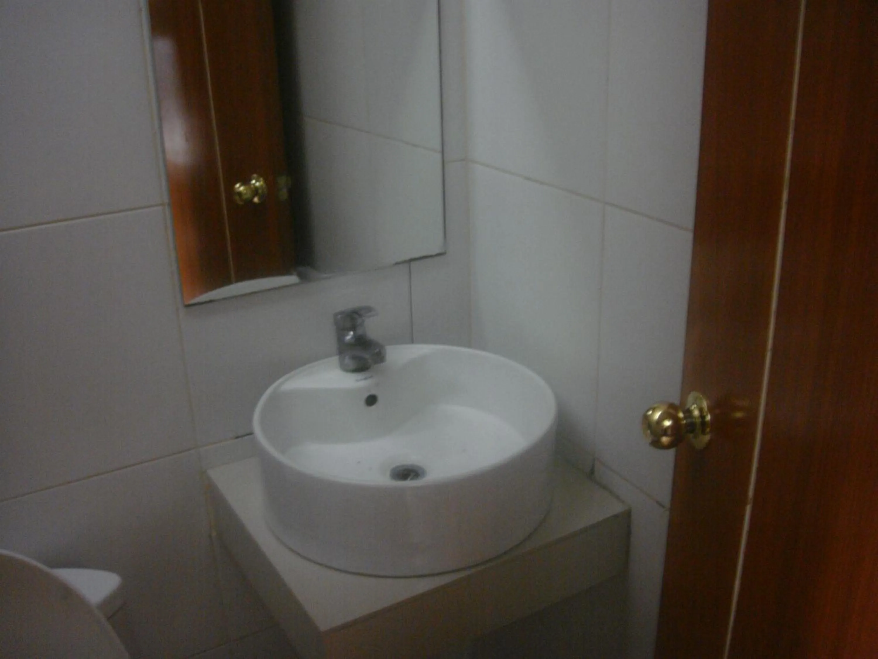 Bathroom in Hidden Pearl Hotel (Janus Luxury Suites)