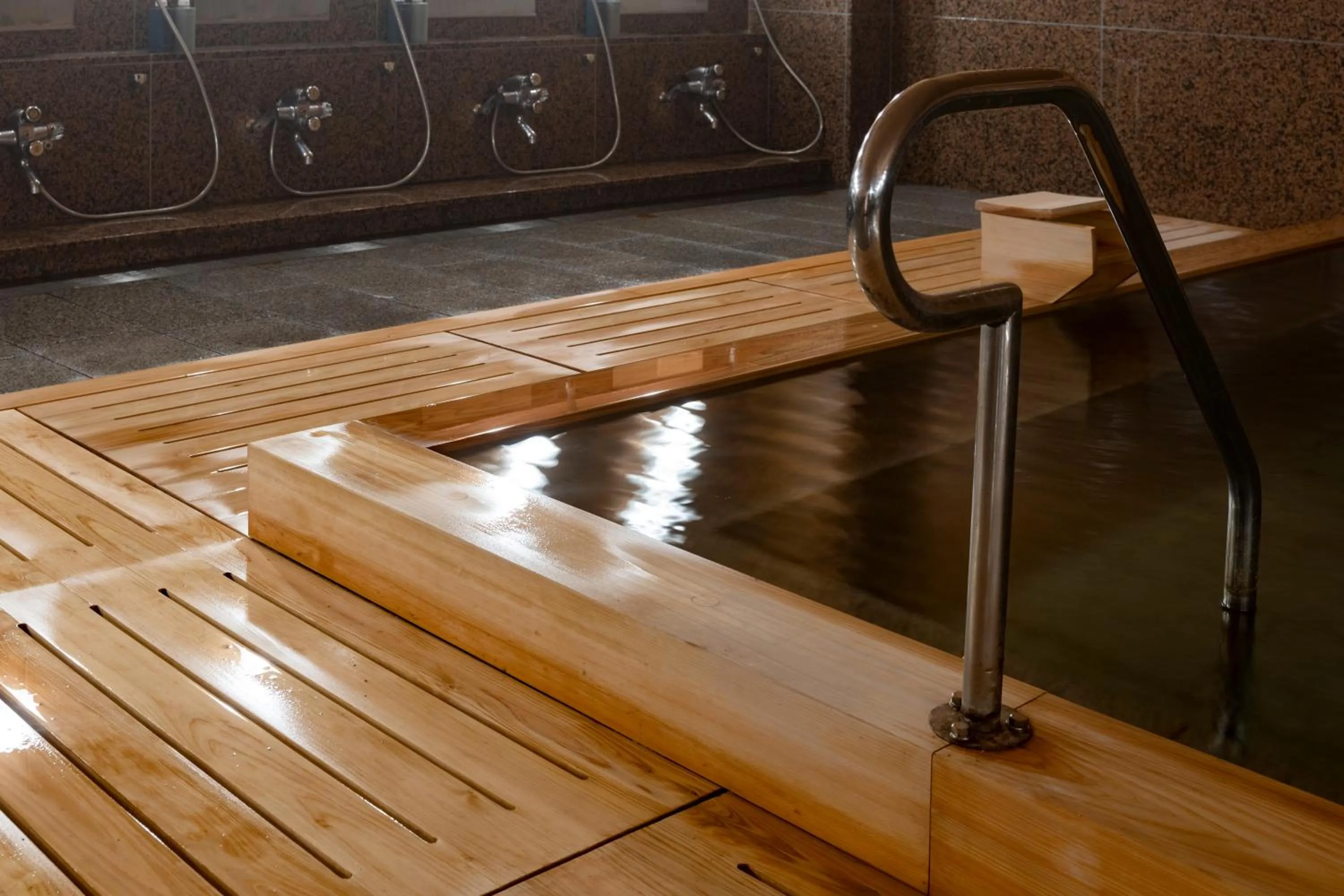 Hot Spring Bath in Shinzan Kinosaki