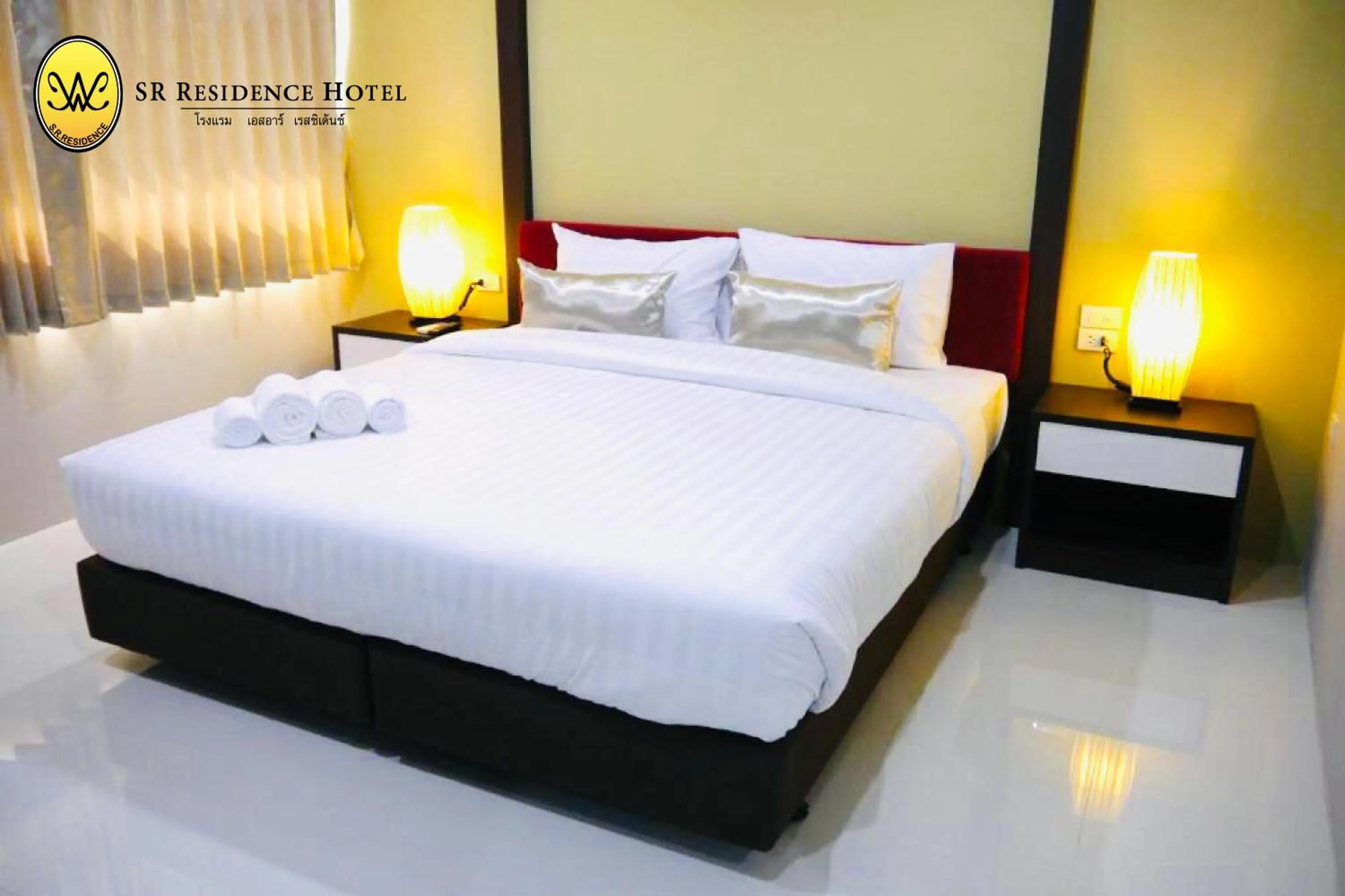 Photo of the whole room, Bed in SR Residence Hotel