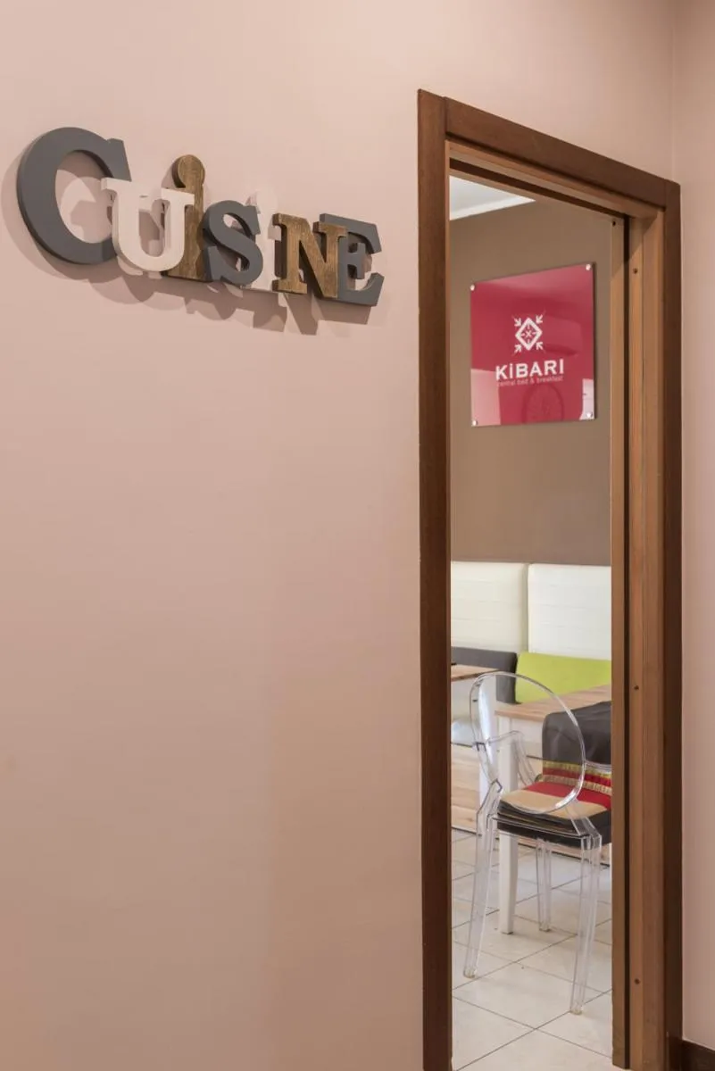 Communal kitchen in KiBari B&B