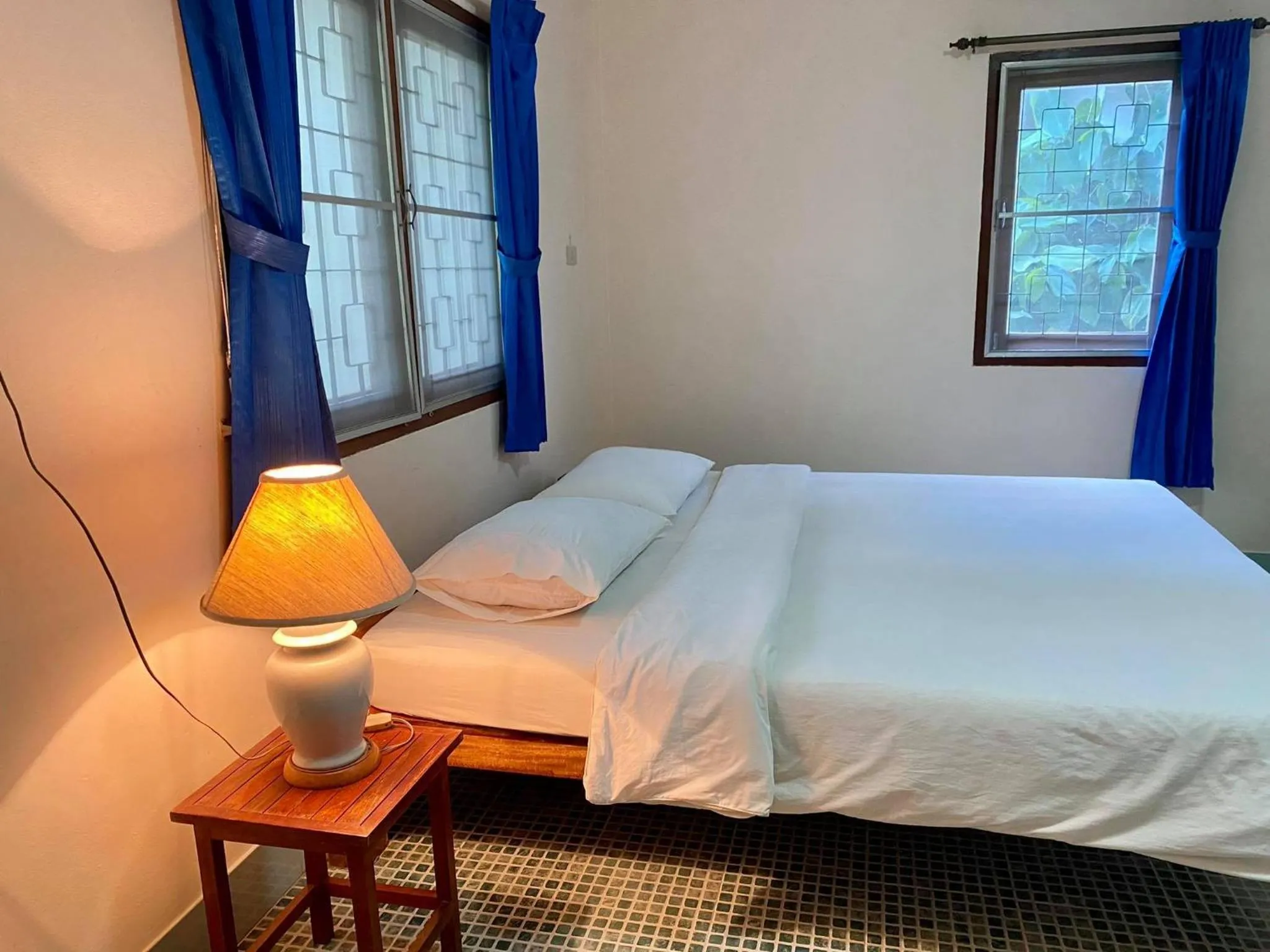 Bedroom, Bed in Coconut Bungalow