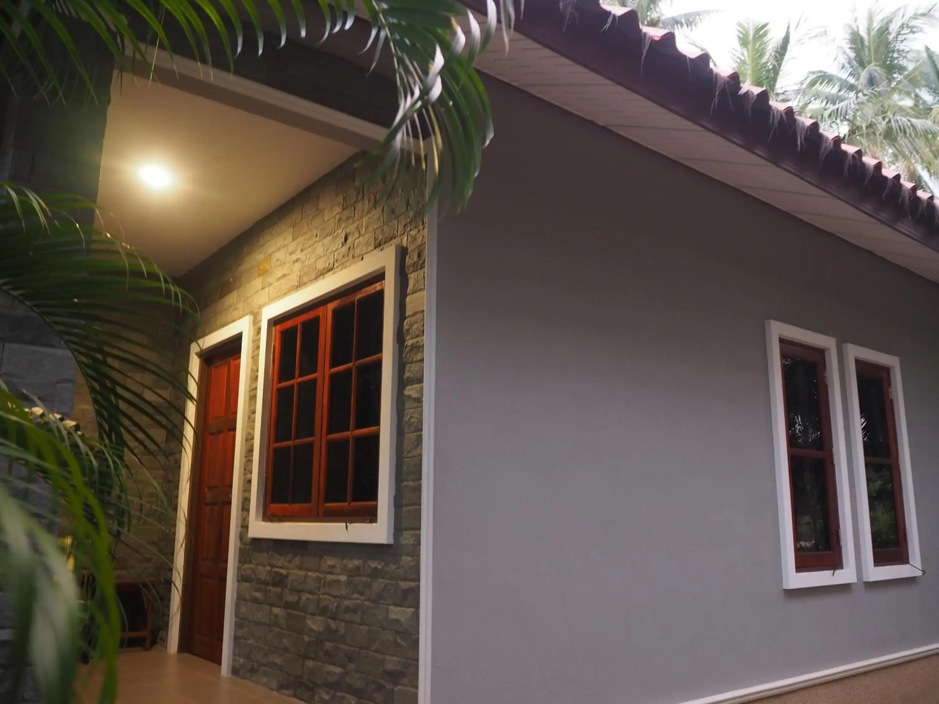 Two-Bedroom Bungalow with Kitchen in Coconut Bungalow Two-Bedroom Bungalow with Kitchen in Coconut Bungalow