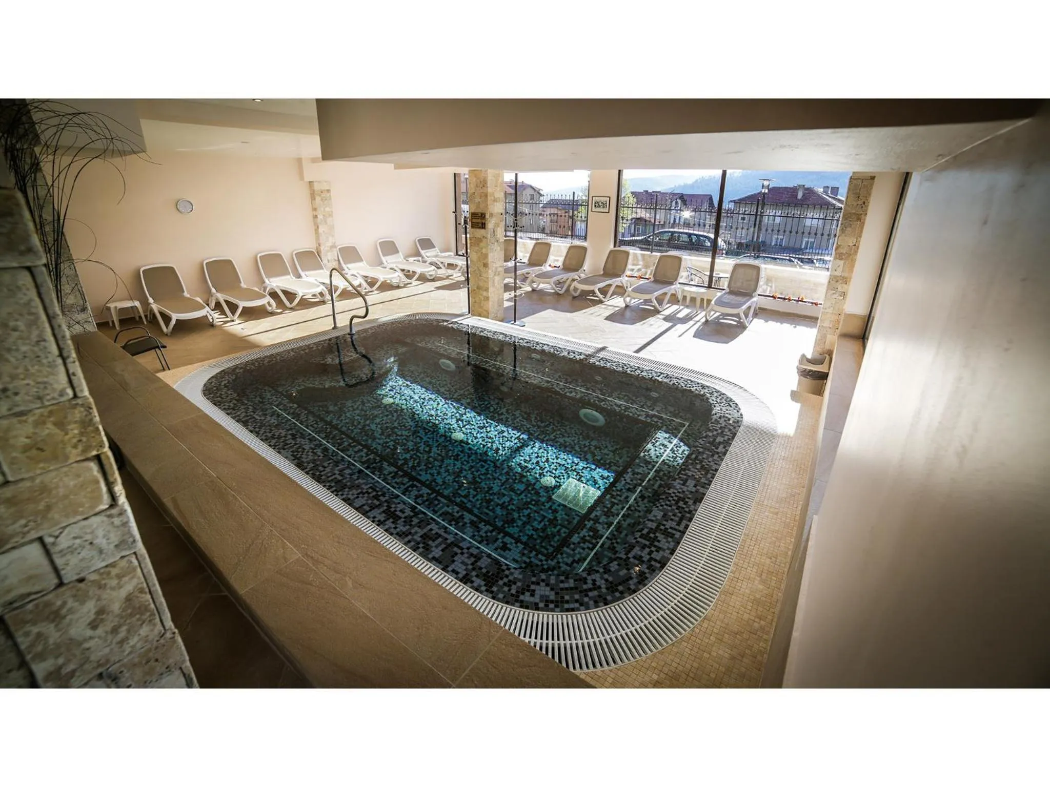 Swimming pool in Park Hotel and SPA Vella Hills