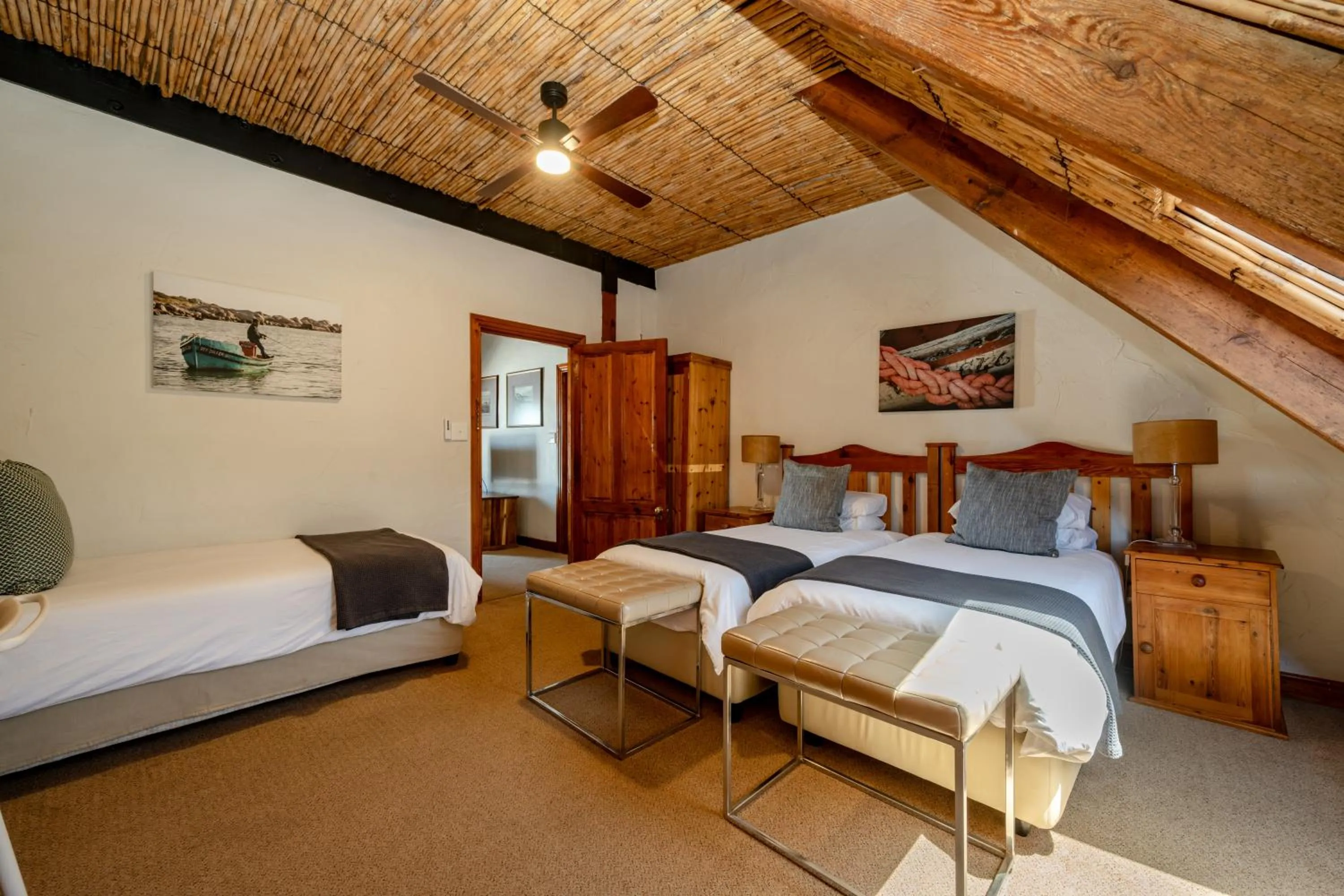 Bedroom, Bed in The Farmhouse Hotel