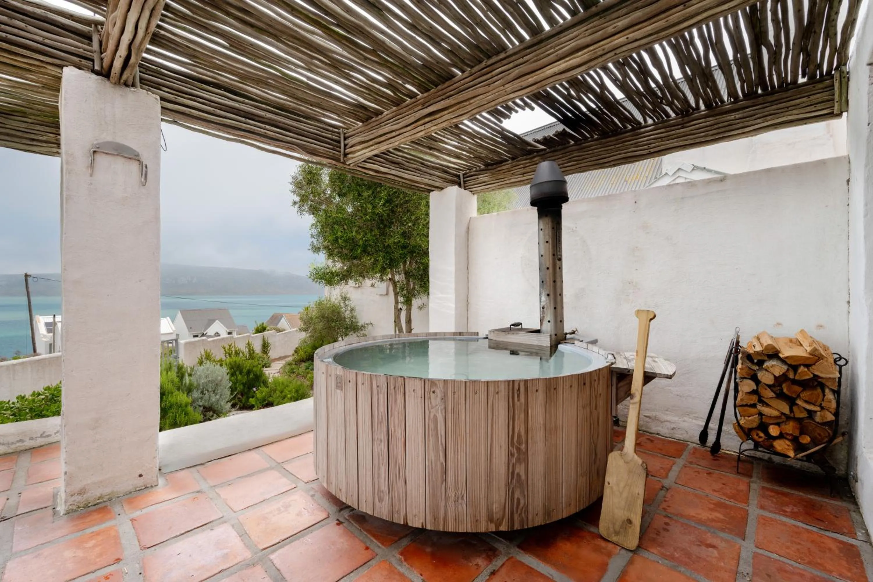 Hot Tub in The Farmhouse Hotel