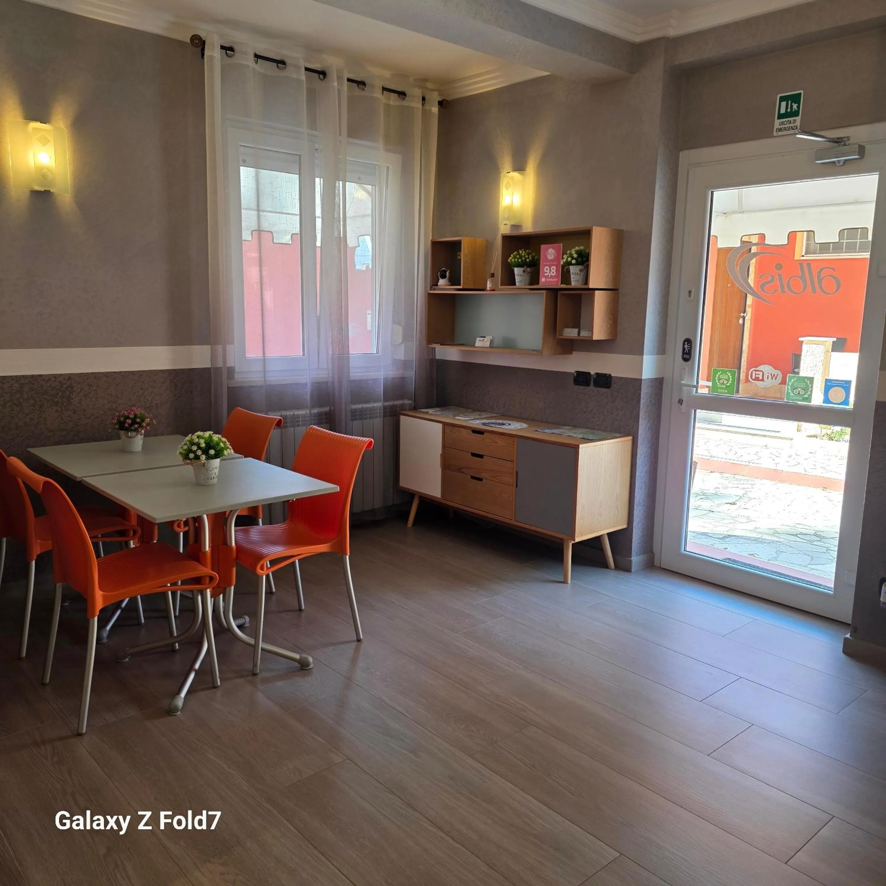 Albis Rooms Guest House