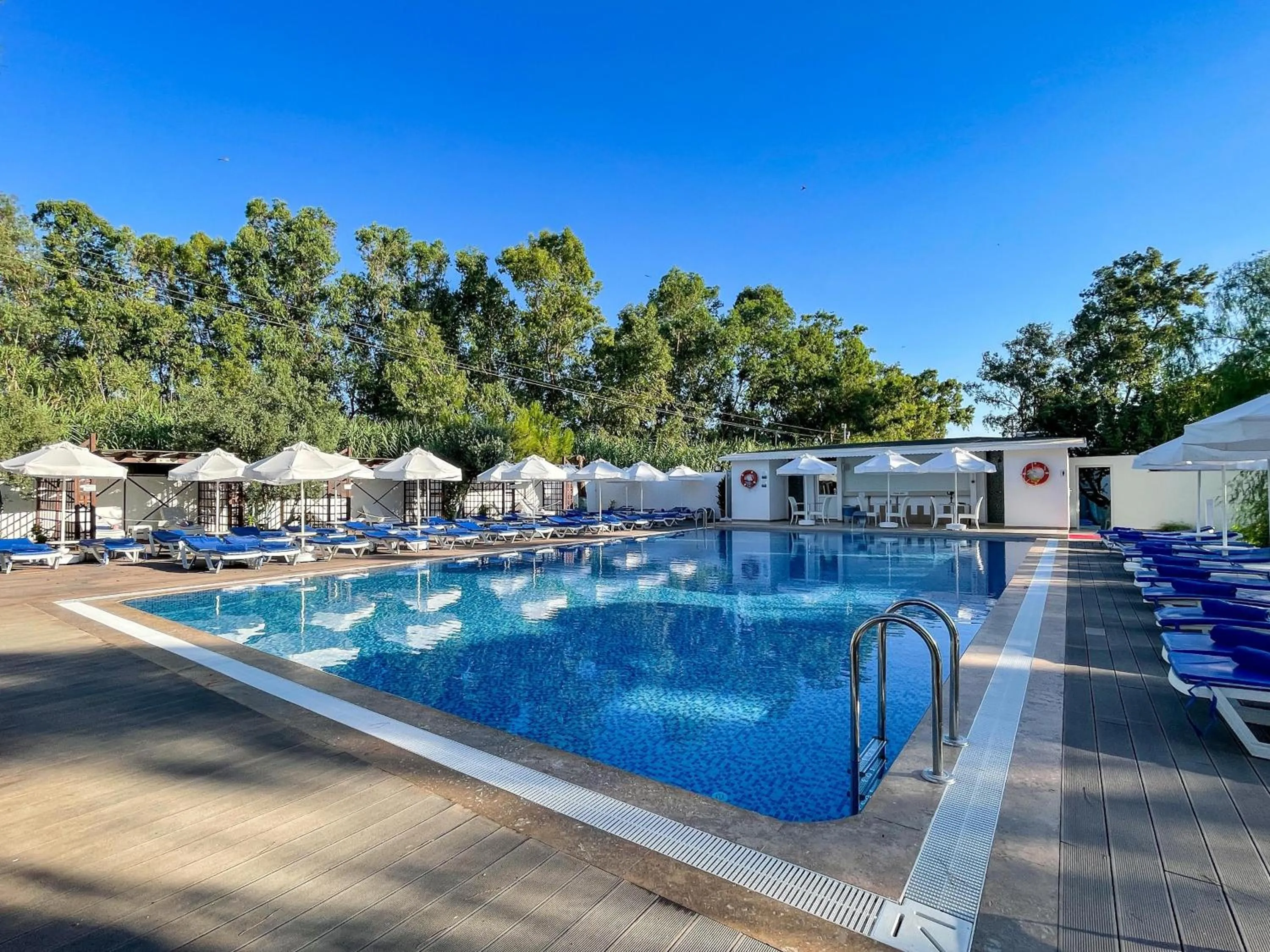 Swimming pool in Labranda Lebedos Princess - All Inclusive