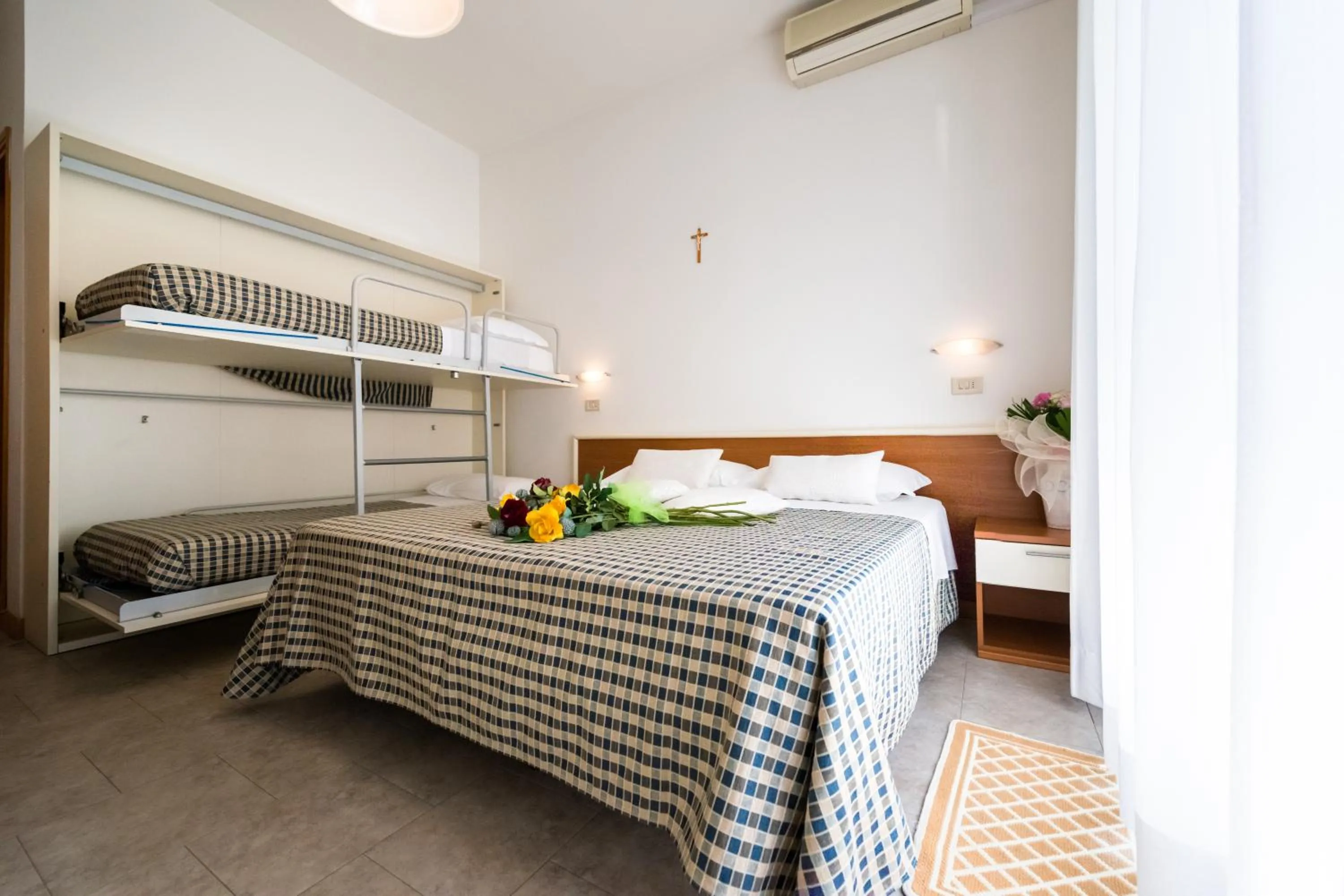 Bedroom, Bed in Hotel Lem-Casadei