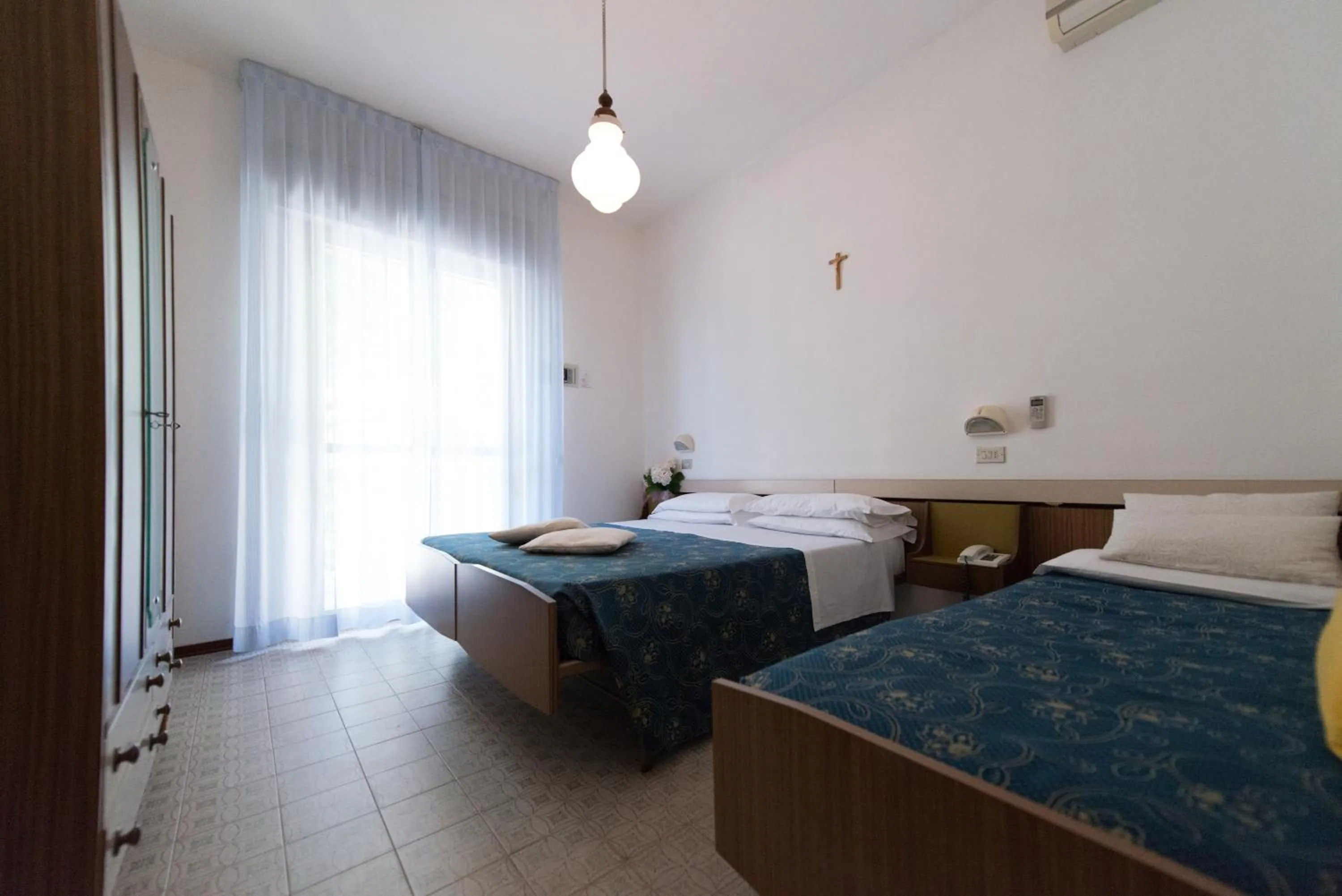 Photo of the whole room, Bed in Hotel Lem-Casadei