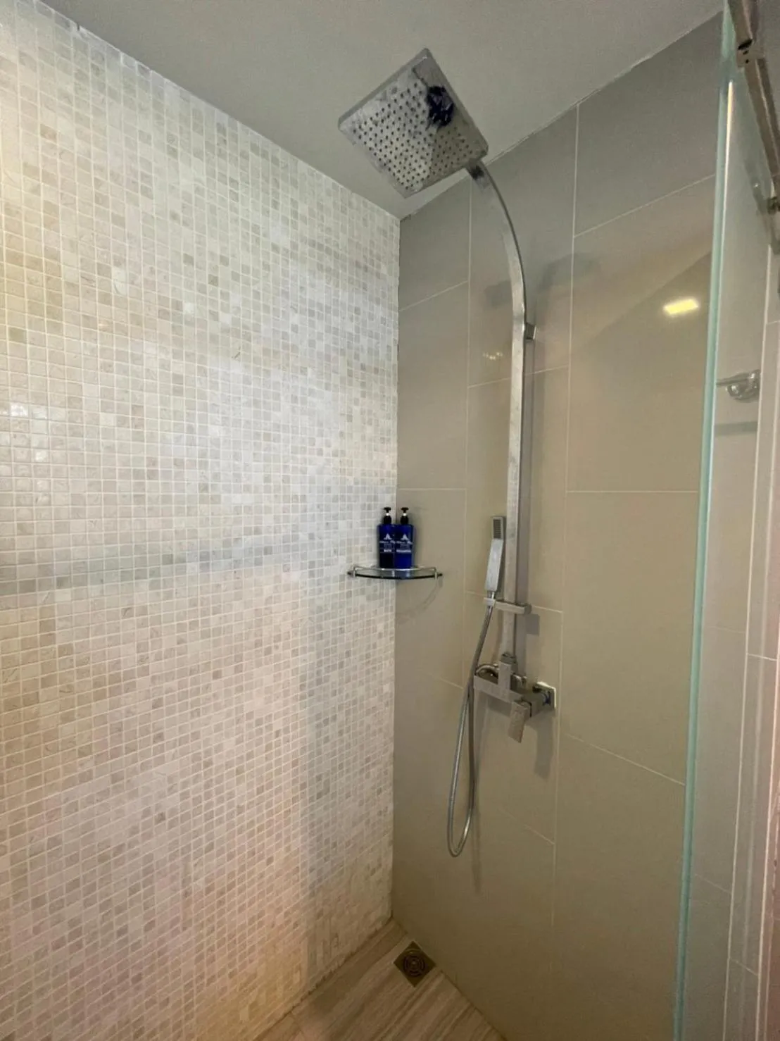 Bathroom in Beach Walk Boutique Resort