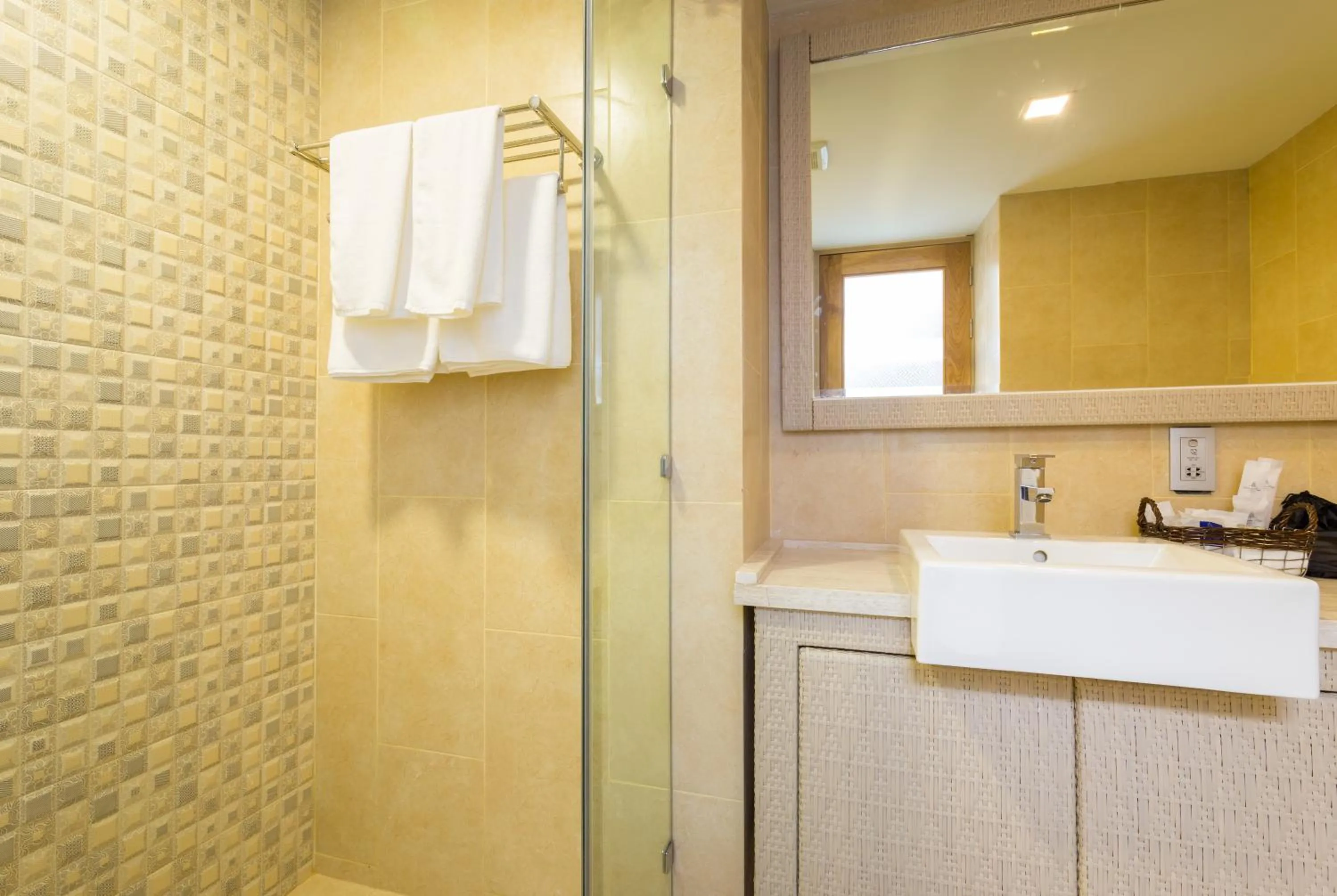 Shower in Beach Walk Boutique Resort